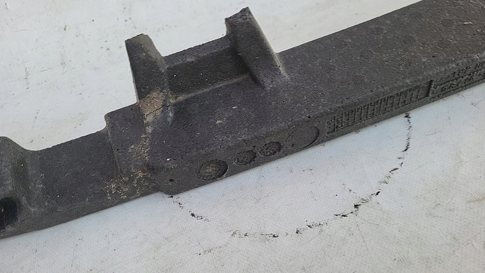AUDI A1 II 82A ABSORBER PIANKA of a bumper front front 82A807251