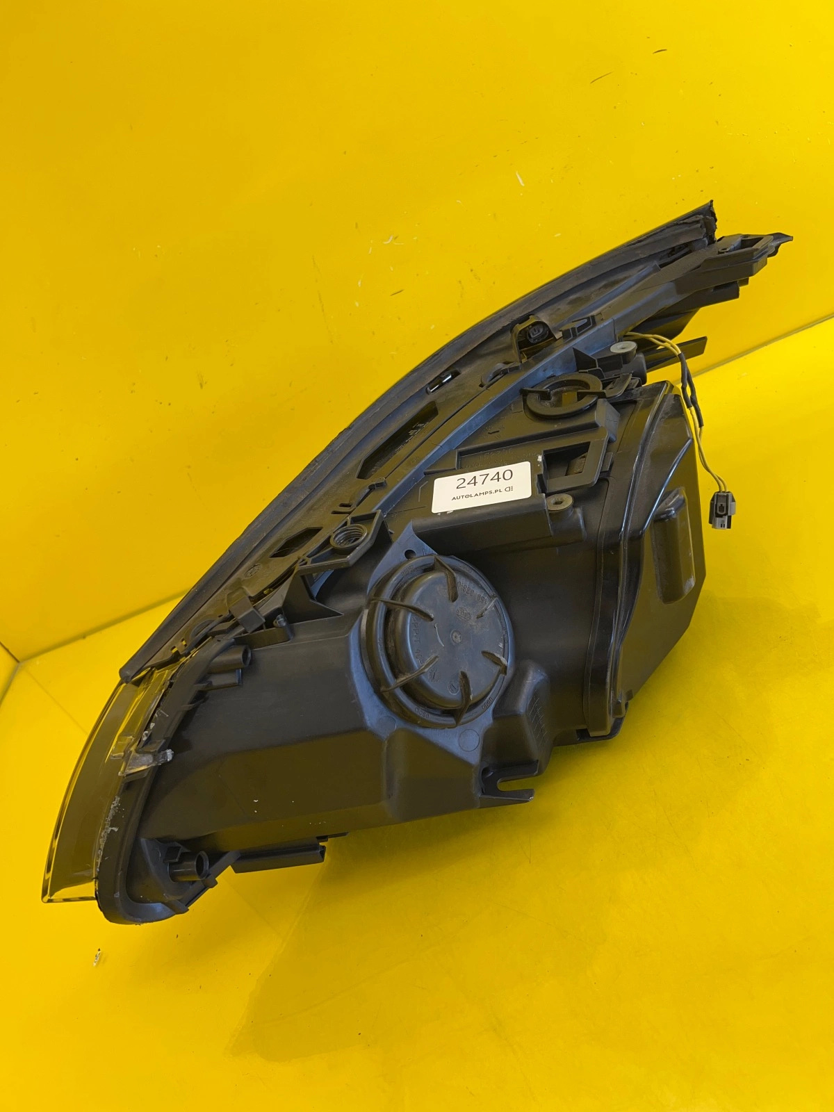 light right BMW 5 E60 E61 03-06 Xenon Nieskretna