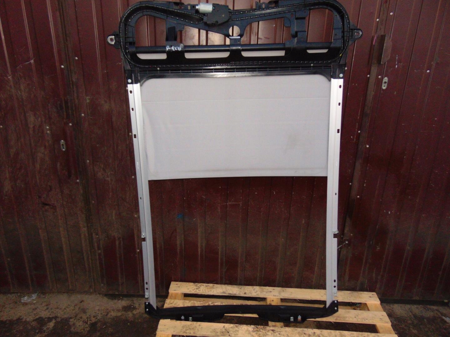 96840895 - ЛЮК В КРЫШЕ ЖАЛЮЗИ ДЛЯ PEUGEOT 5008 И