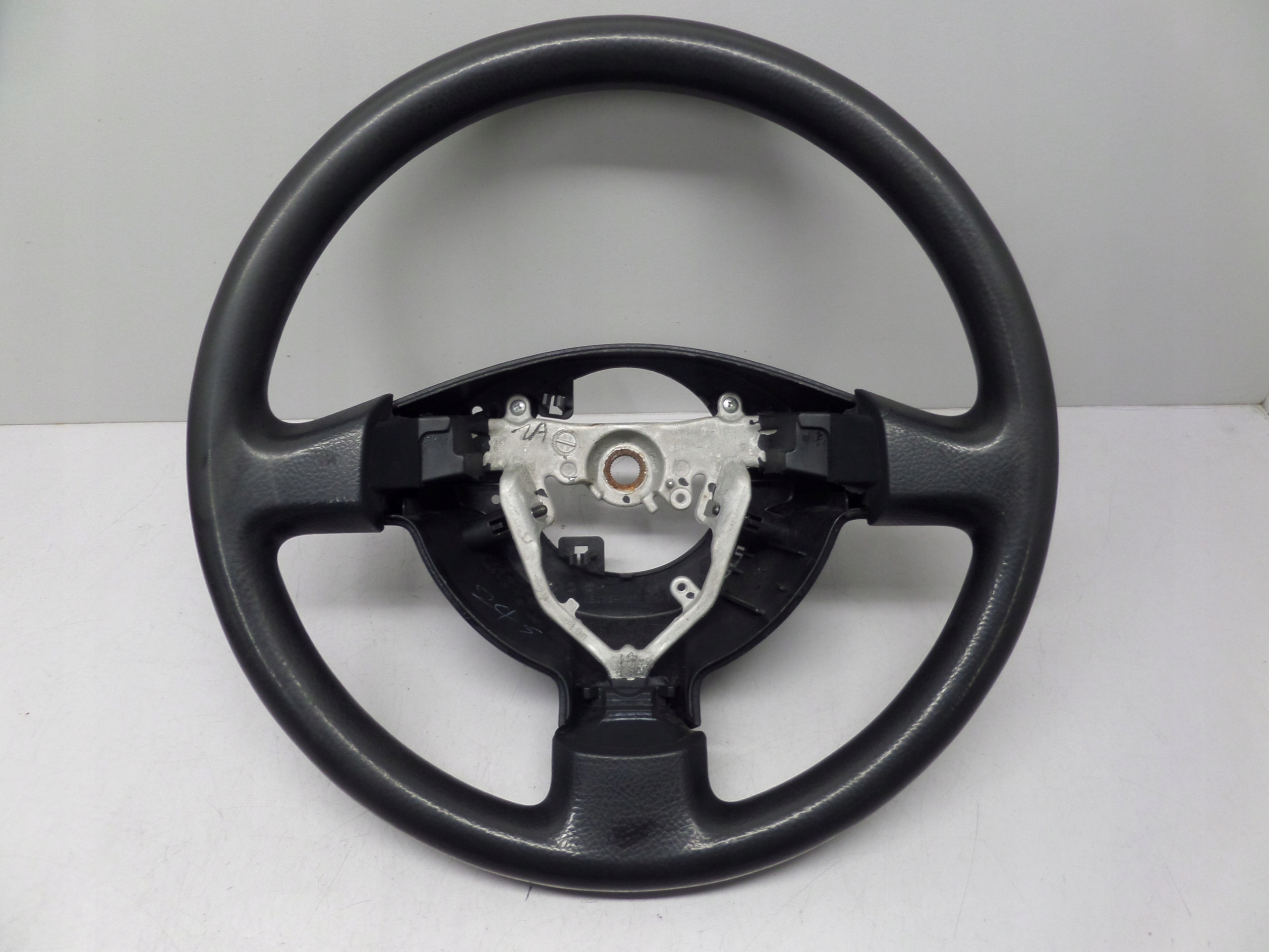 DAIHATSU CUORE VI 6 L250 lenkrad 03-07