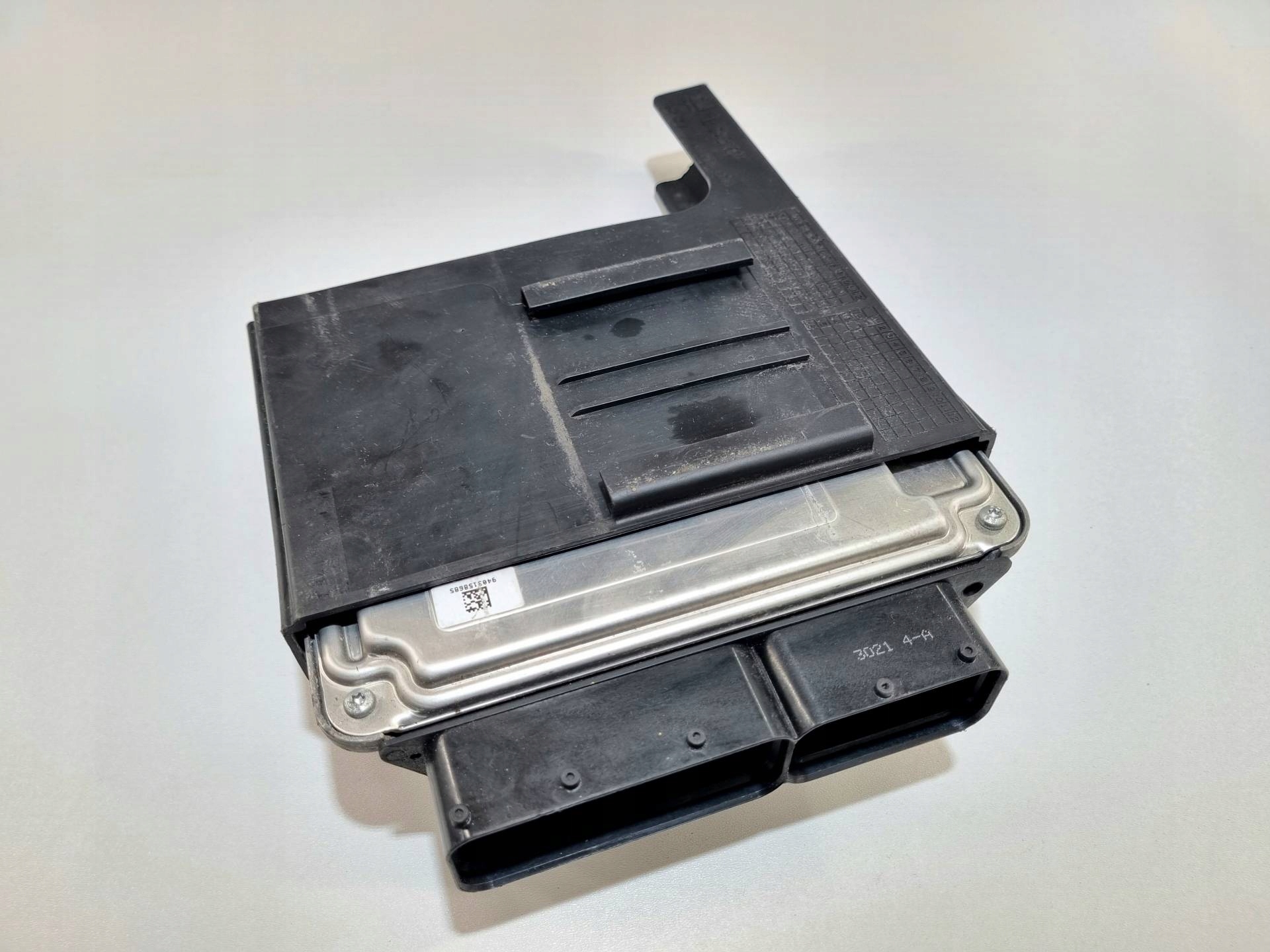 control unit of the engine Opel Insignia A 2011 55577619