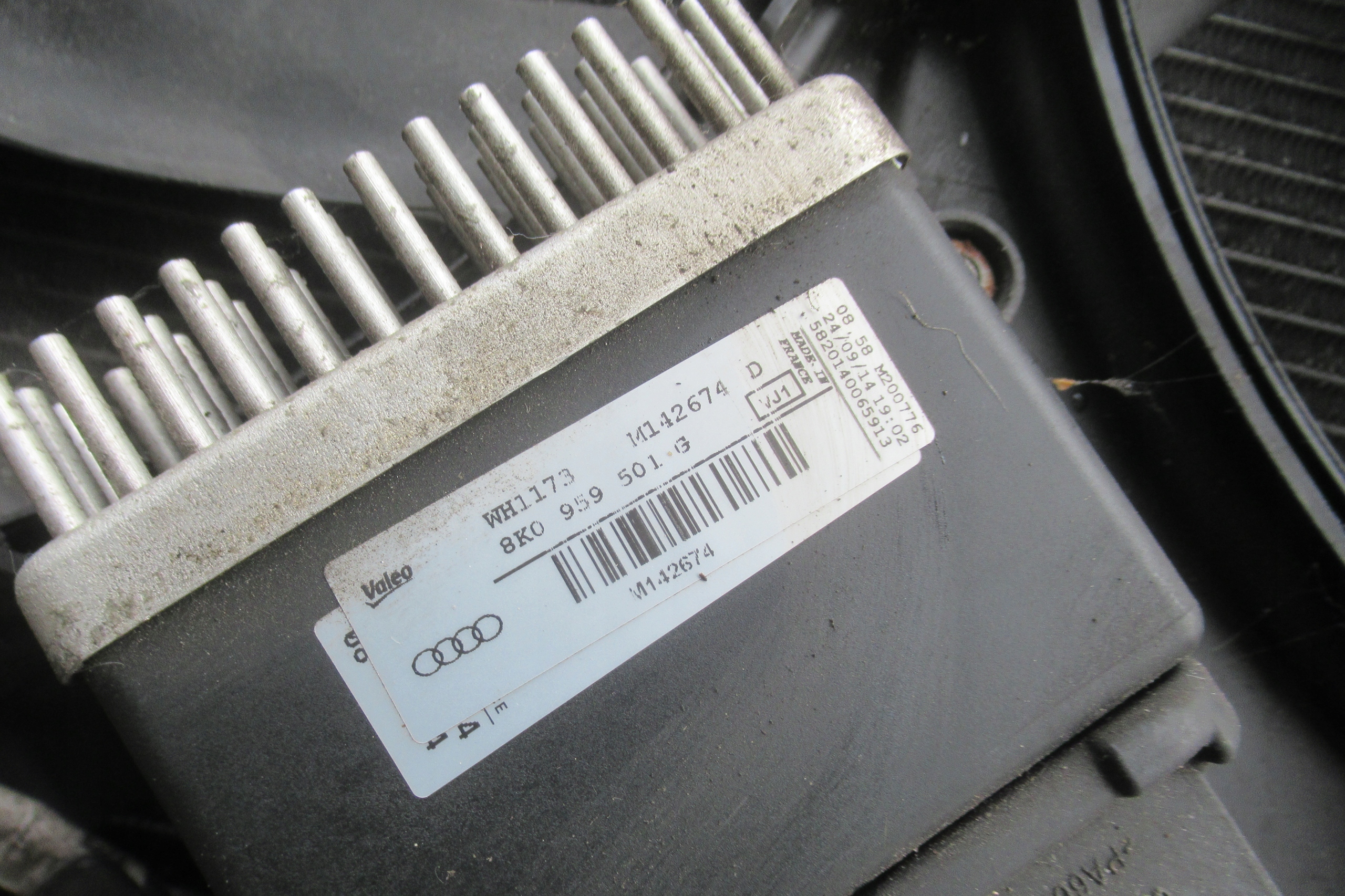 AUDI A4 B8 FL 2.0 TFSI 14R radiator complete 8K0121251AH