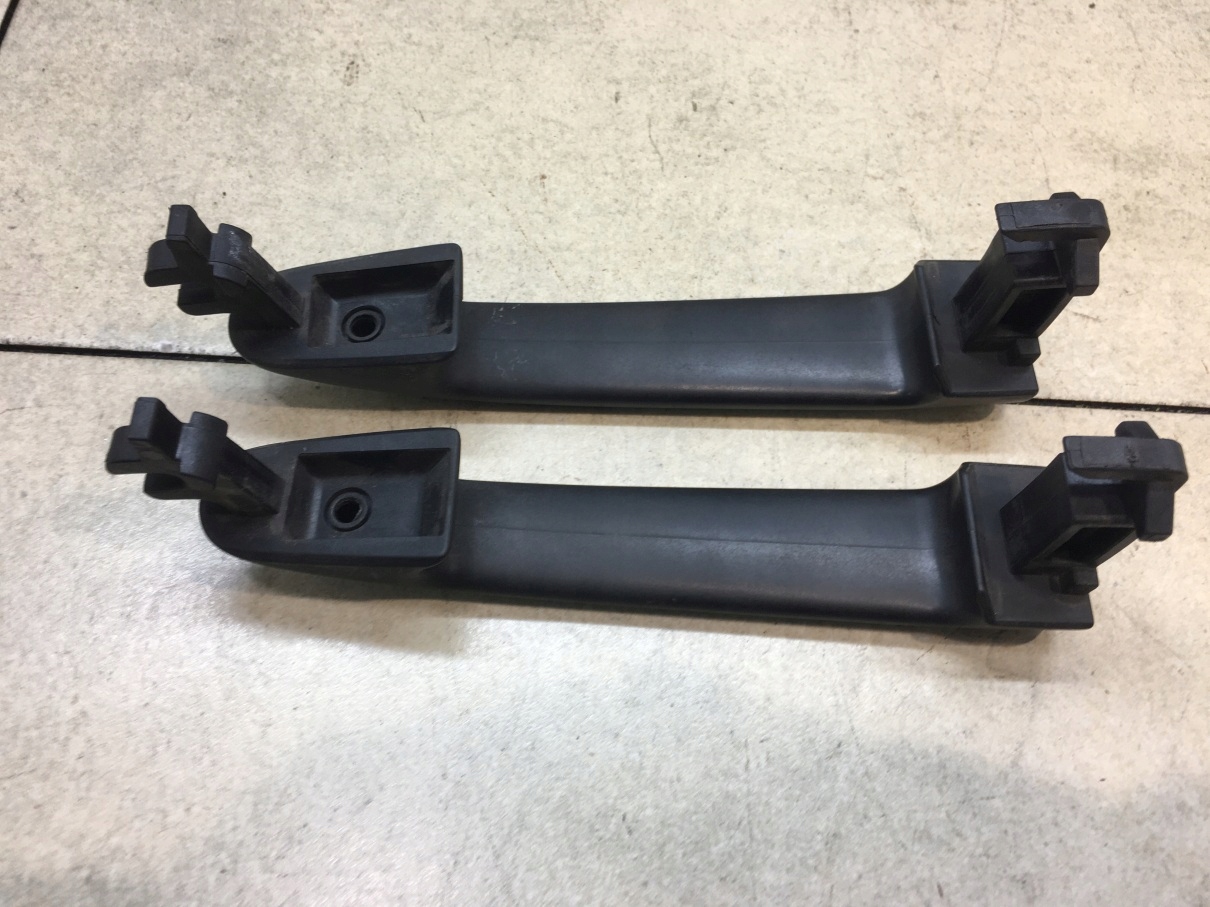 handle exterior front KOMPLET MERCEDES W168 FL
