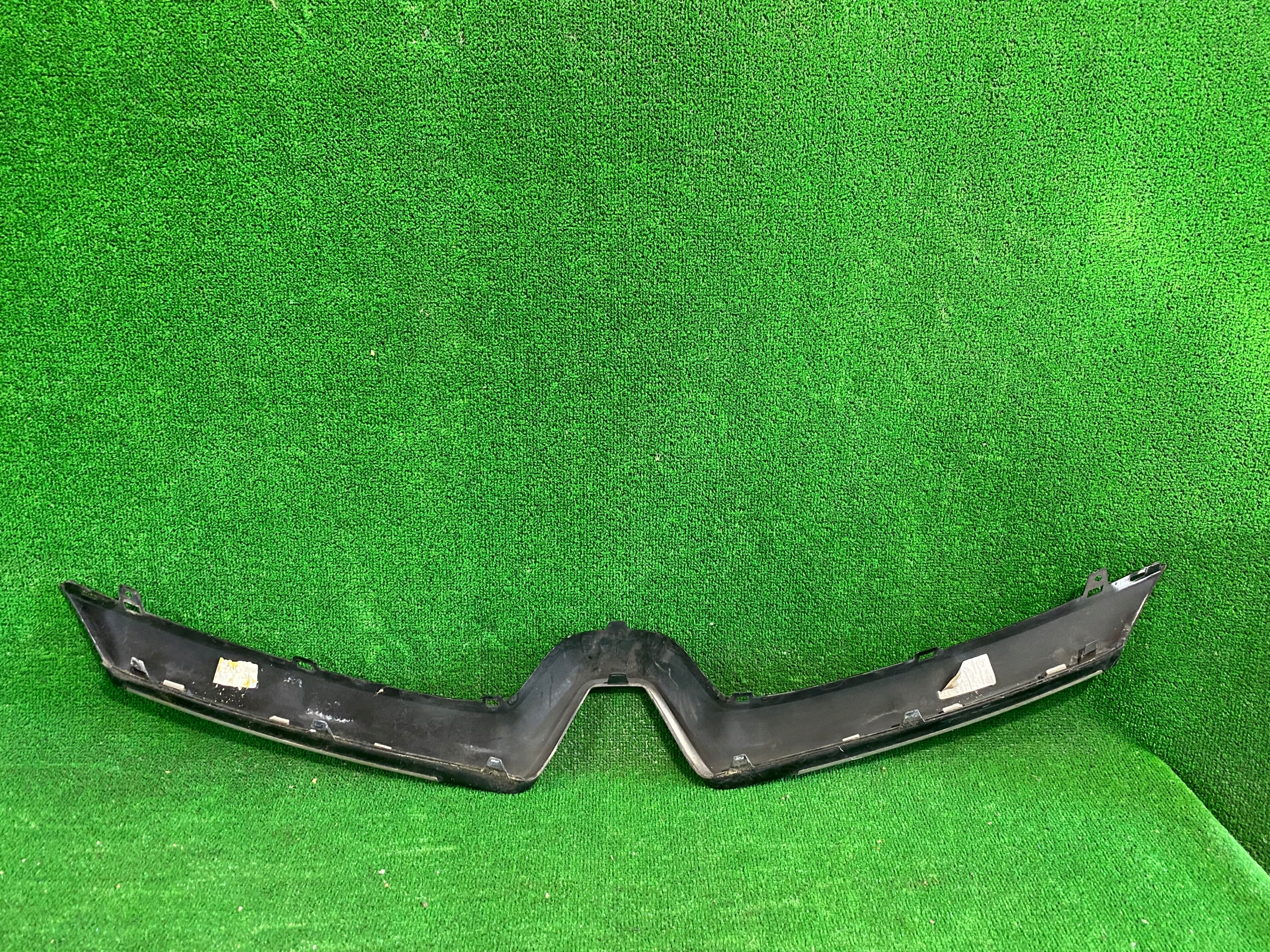 moulding GRILLA RENAULT CLIO IV
