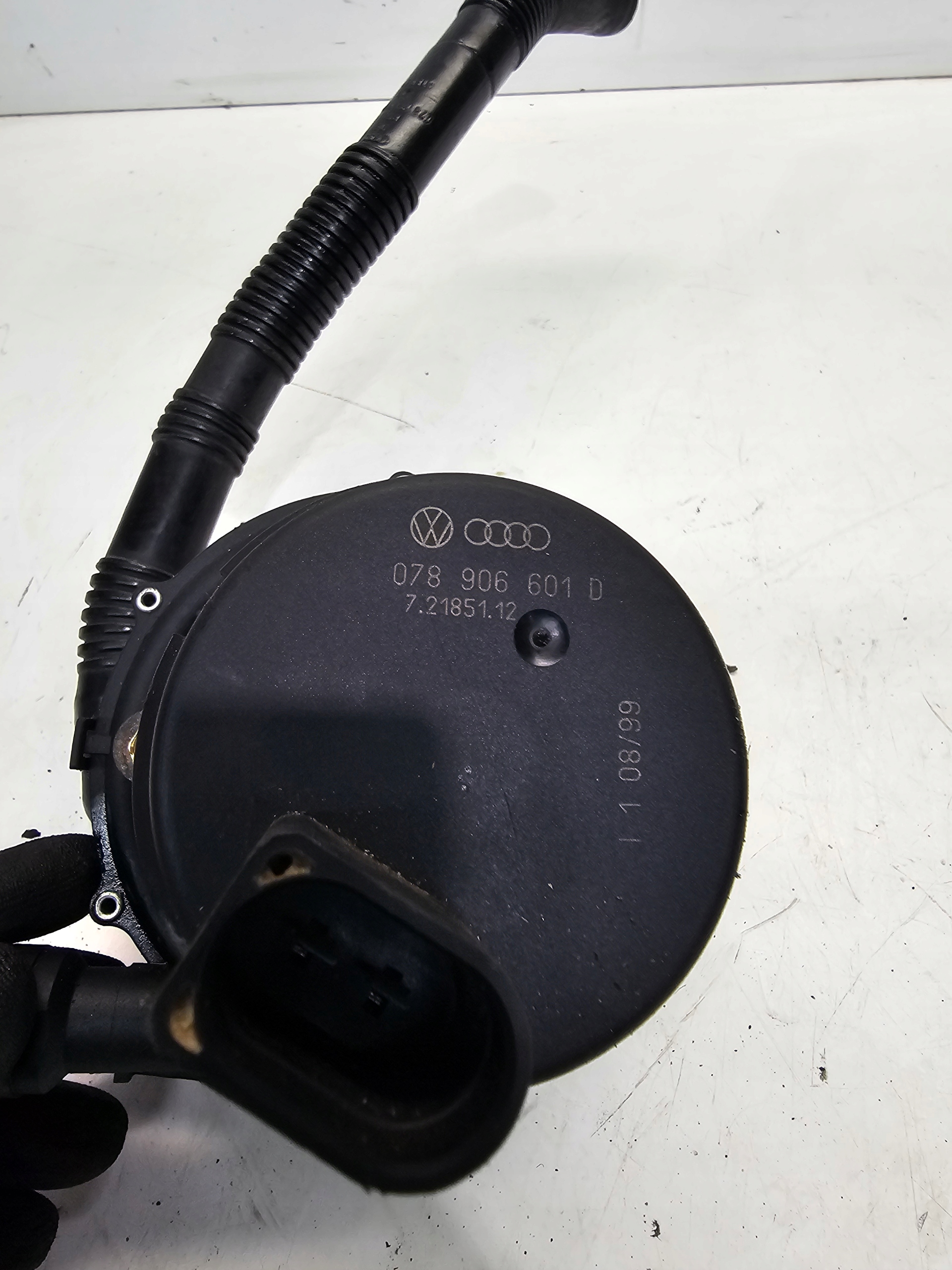 pump air WTORNEGO AUDI VW SEAT 078906601D