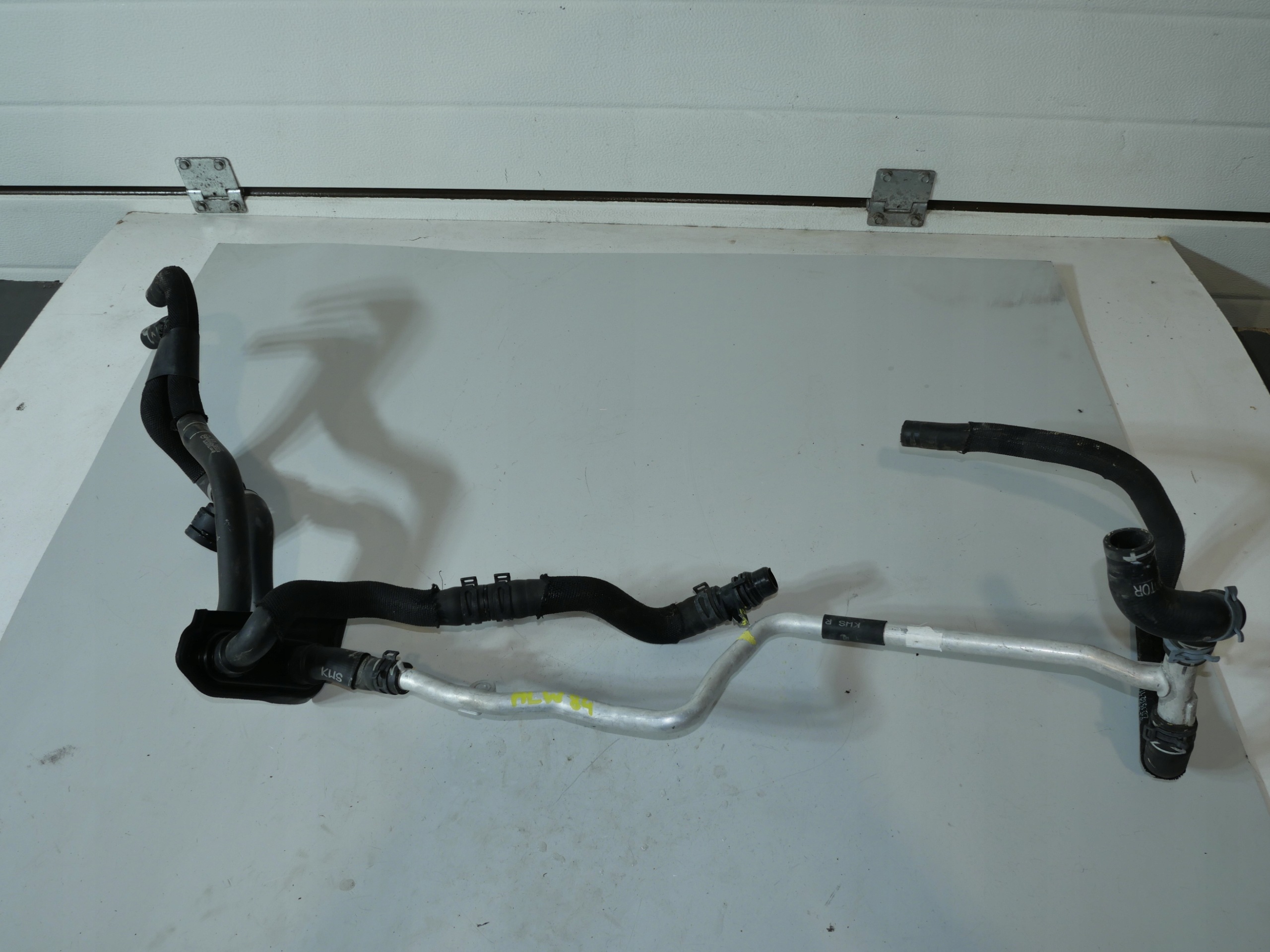 hadice vody AUDI A6 C8 4K1819344P
