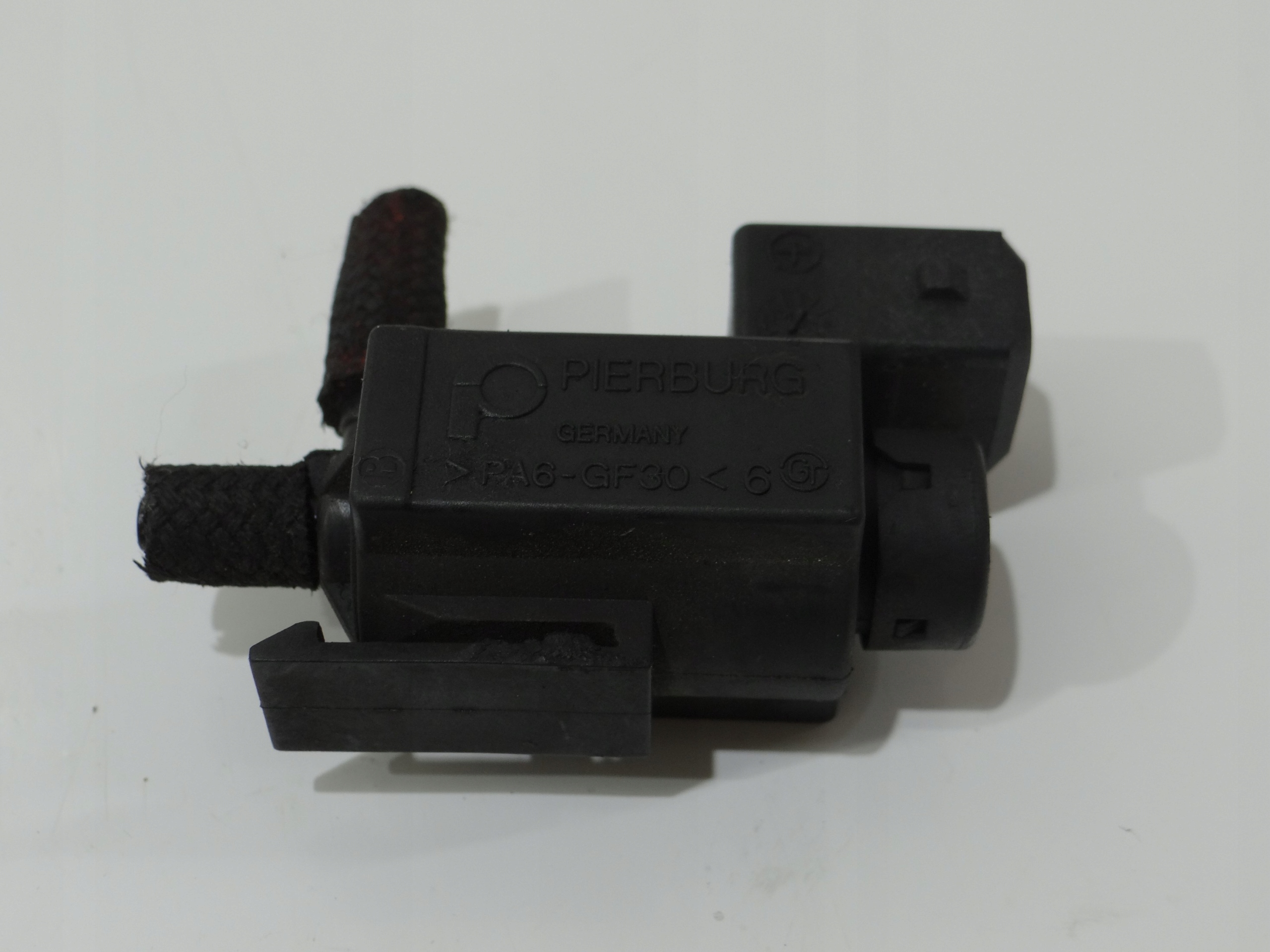 Vanne à vide BMW E60 E90 2.0D 7810831 (4614306)