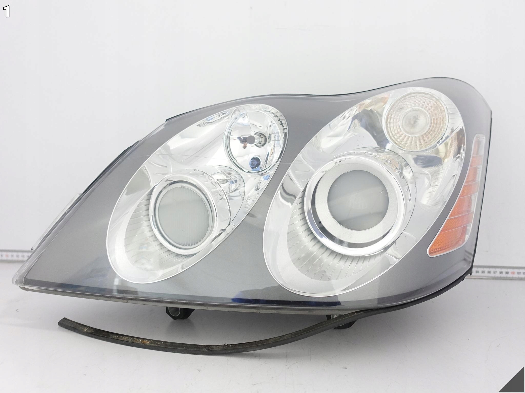 MAYBACH 57 W240 62 V240 03-13 light HEADLIGHT XENON left front
