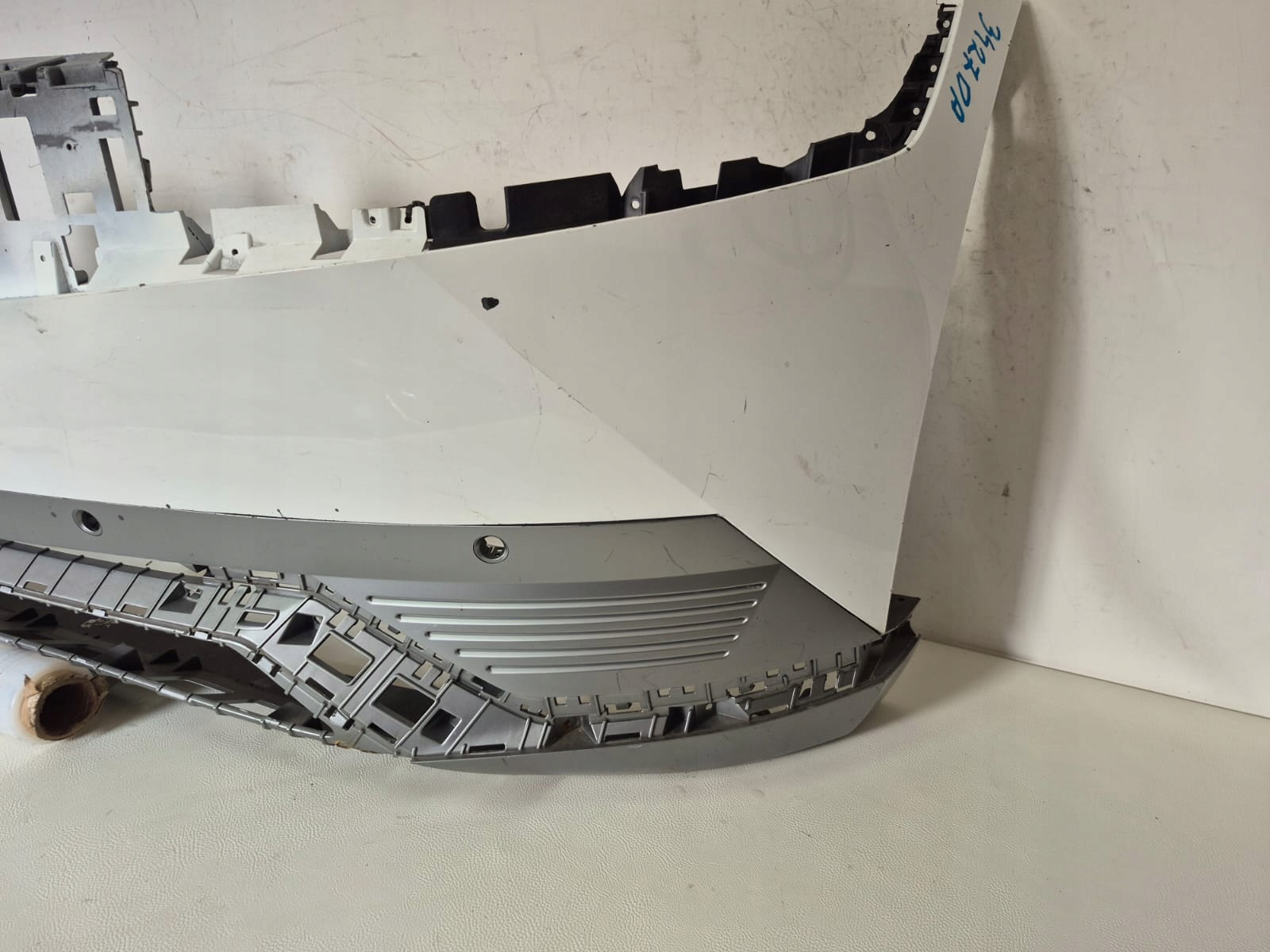 HYUNDAI IONIQ 5 21-24 bumper front front PDC