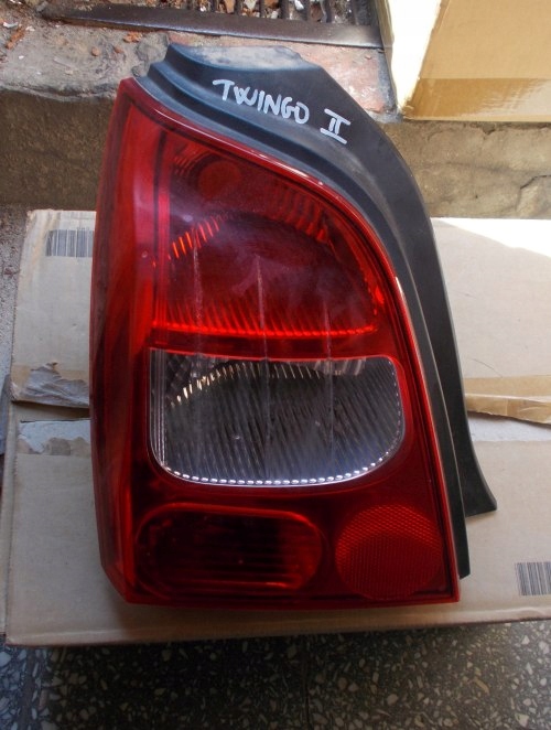 RENAULT TWINGO II LEWA TYLNA LAMPA ORYGINAŁ EUROPA