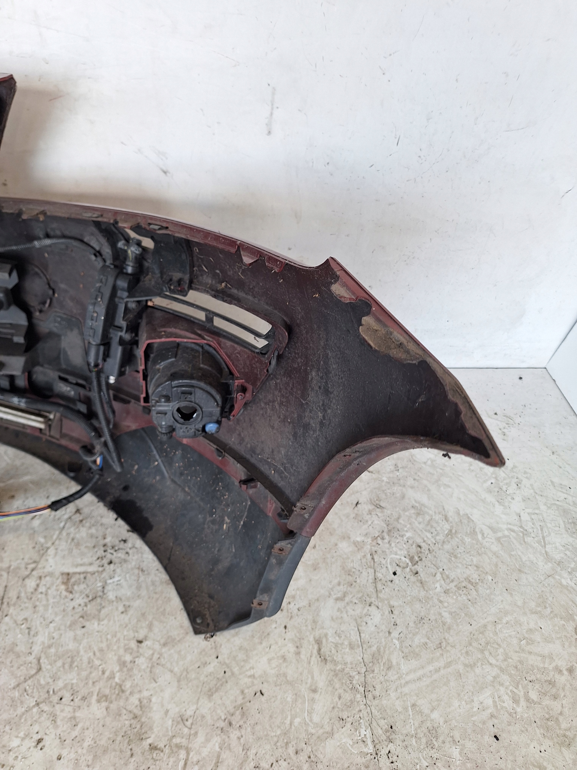 VOLVO XC60 08-13 bumper XENON + PDC