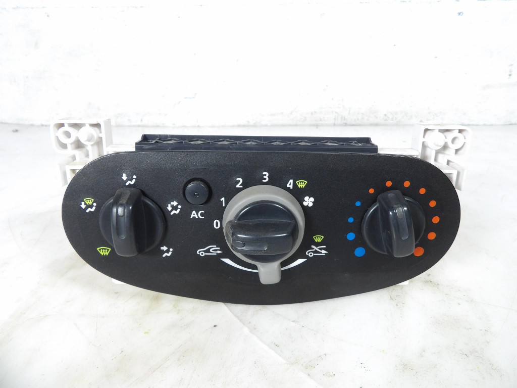 COMANDI CLIMA Dacia OE N106278B
