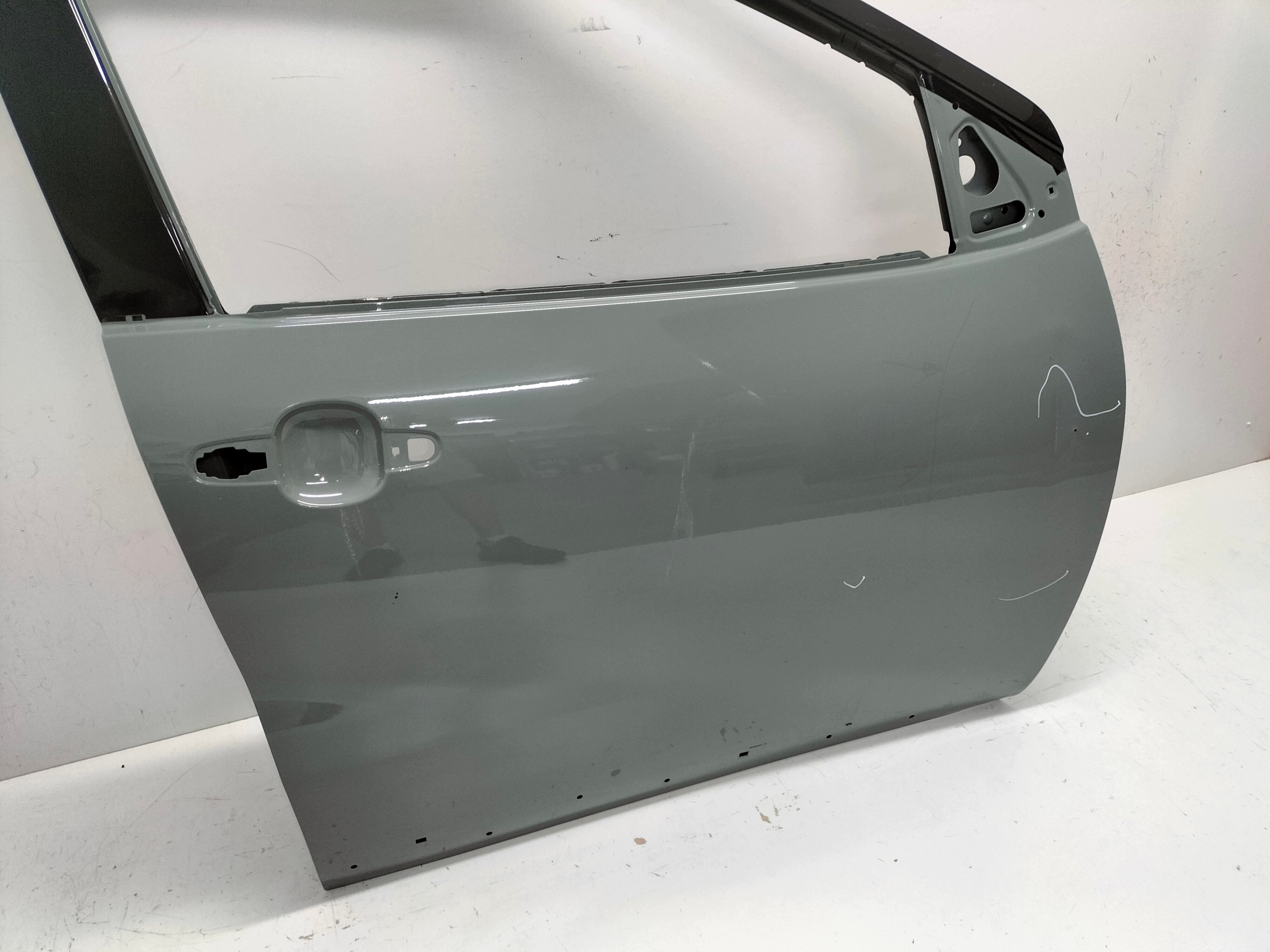 door front front right TOYOTA AYGO X 21