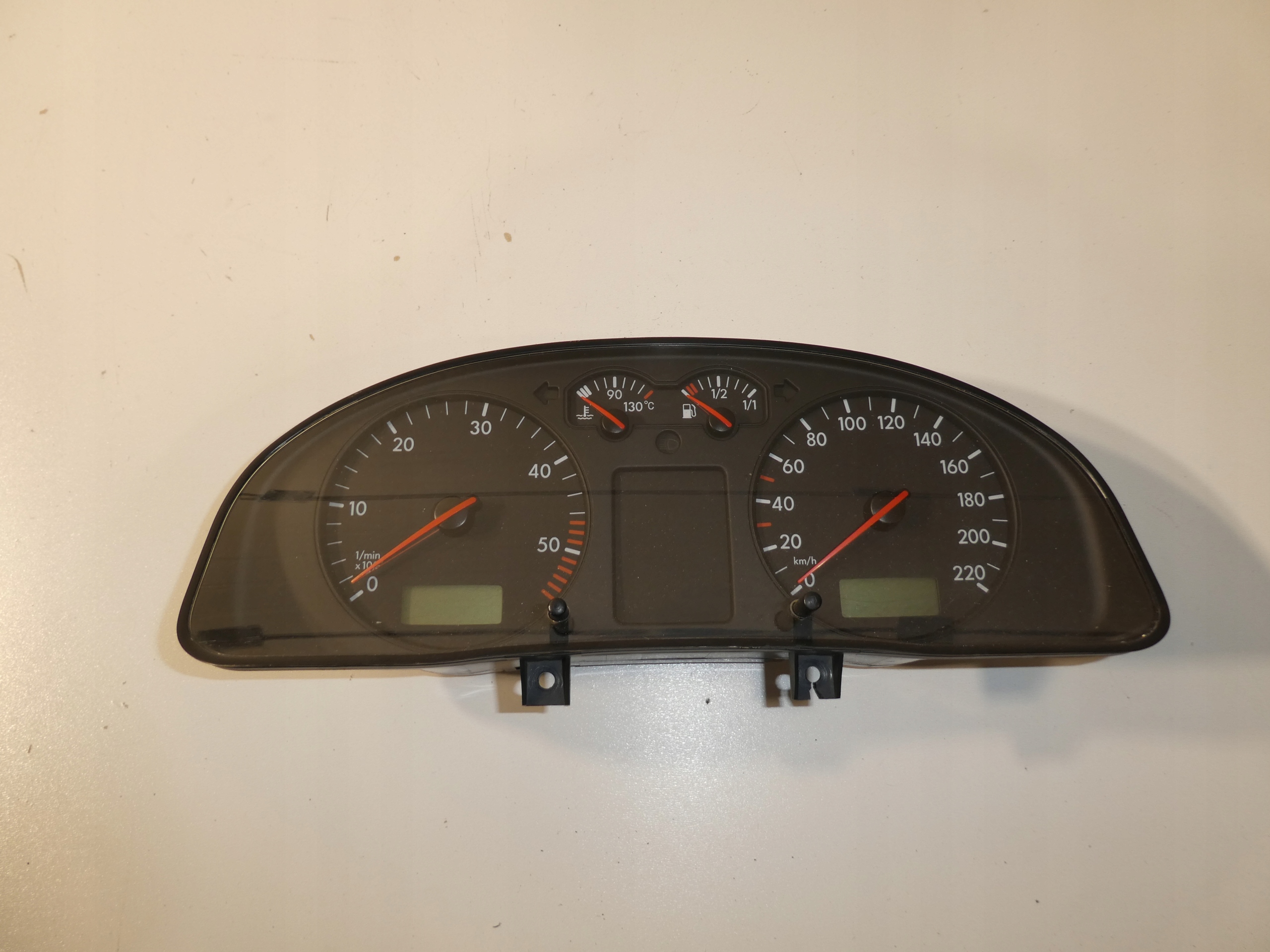 VW PASSAT B5 dials dials 3B1919880C