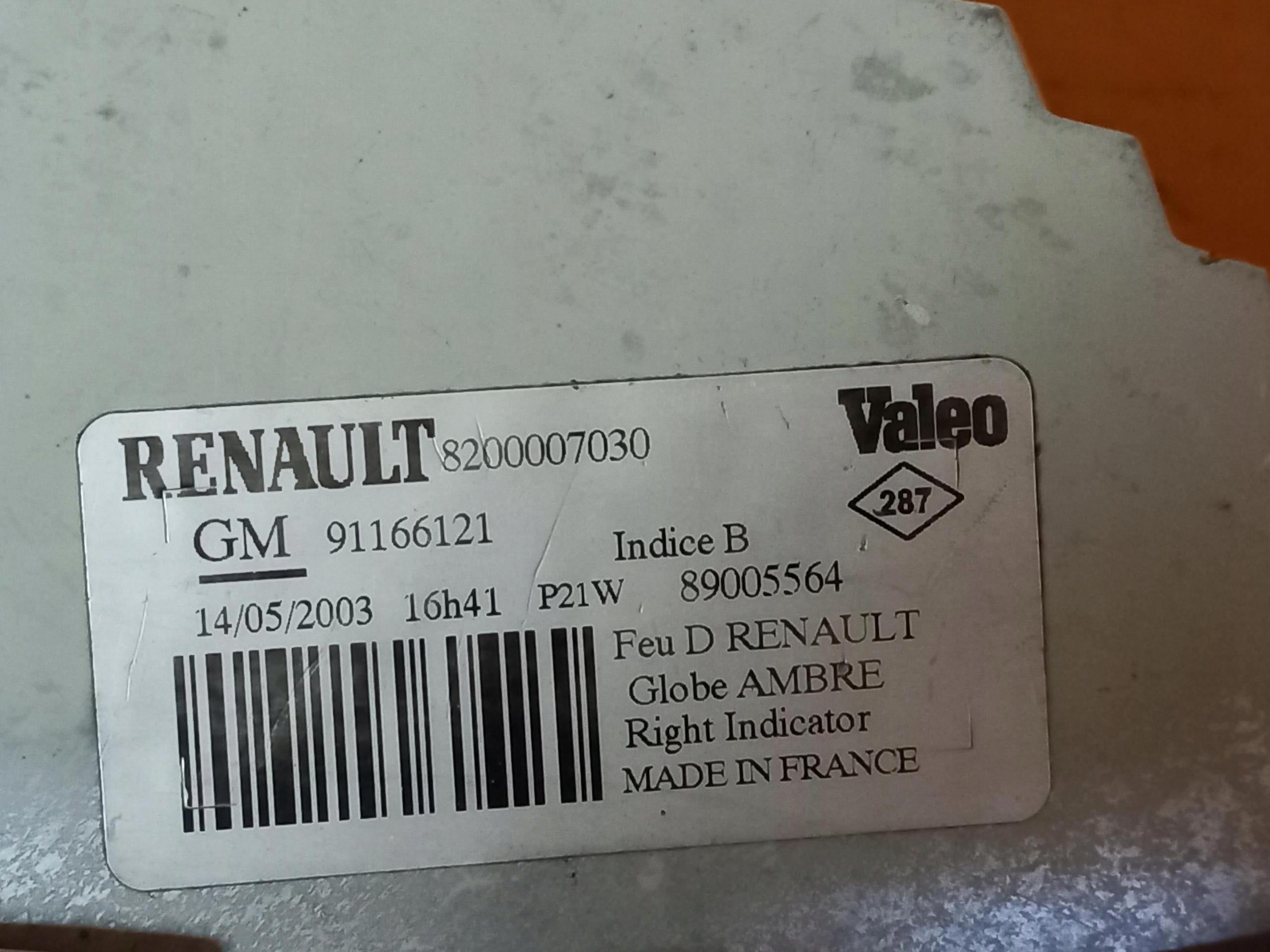 indicator right front RENAULT TRAFIC II 8200007030 01-14