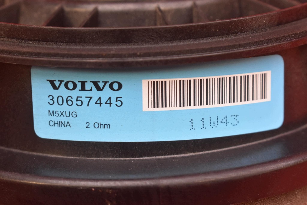 speaker right front 30657445 VOLVO V60 1 and 10-13