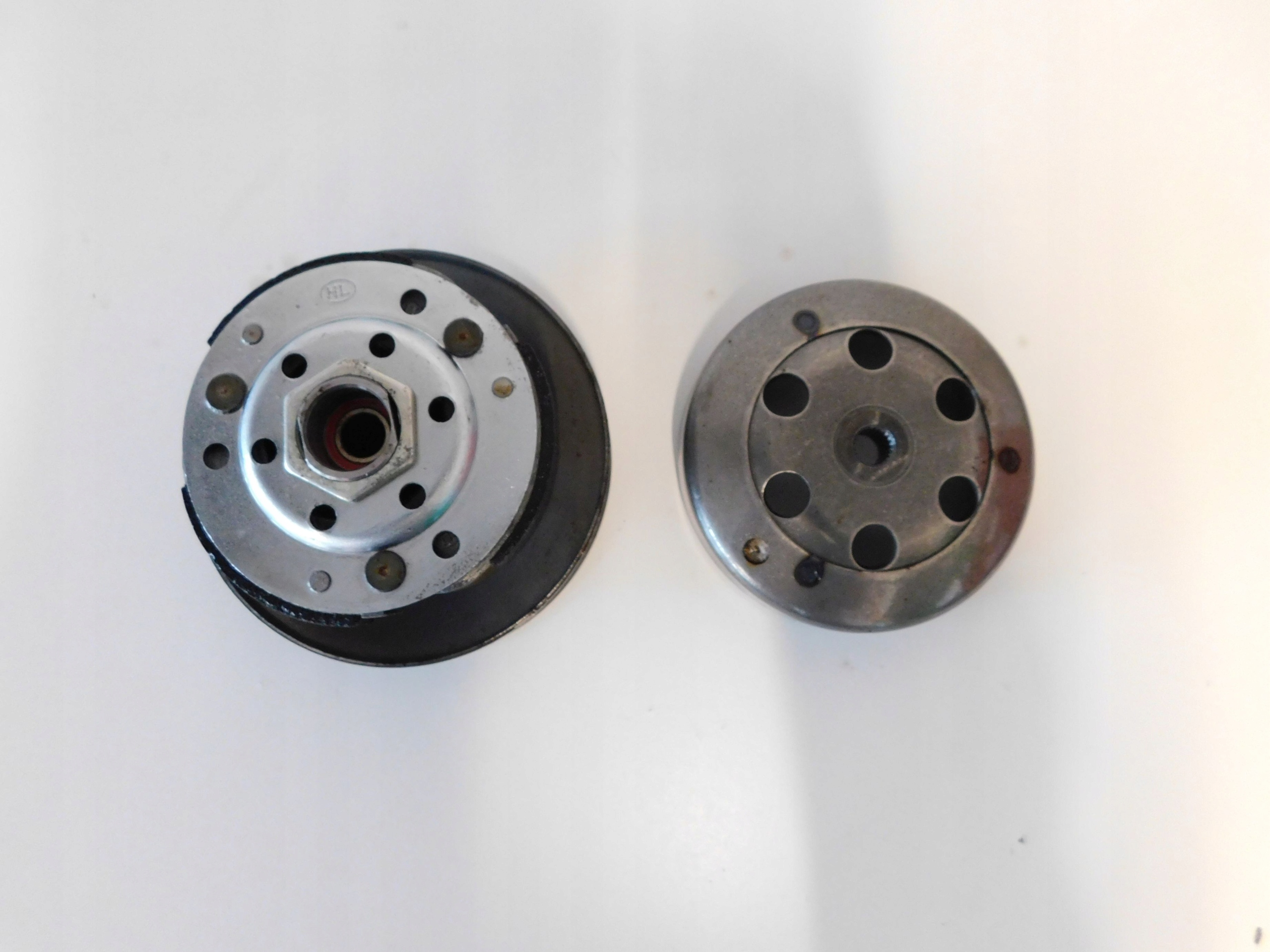 PIAGGIO VESPA 50 ET2 SPRZĘGŁO + DZWON