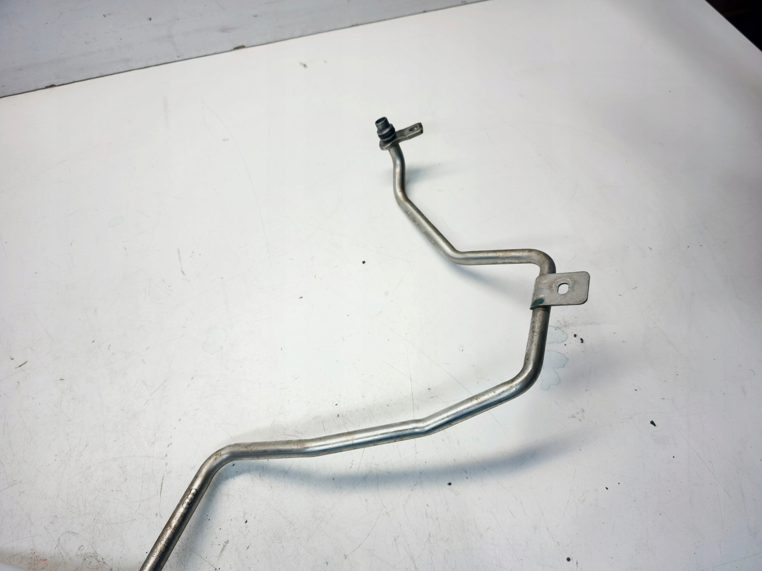 Ölleitung Getriebe AUDI A4 B8 A5 8T 2.7 TDI 8K0317817BN *OK*