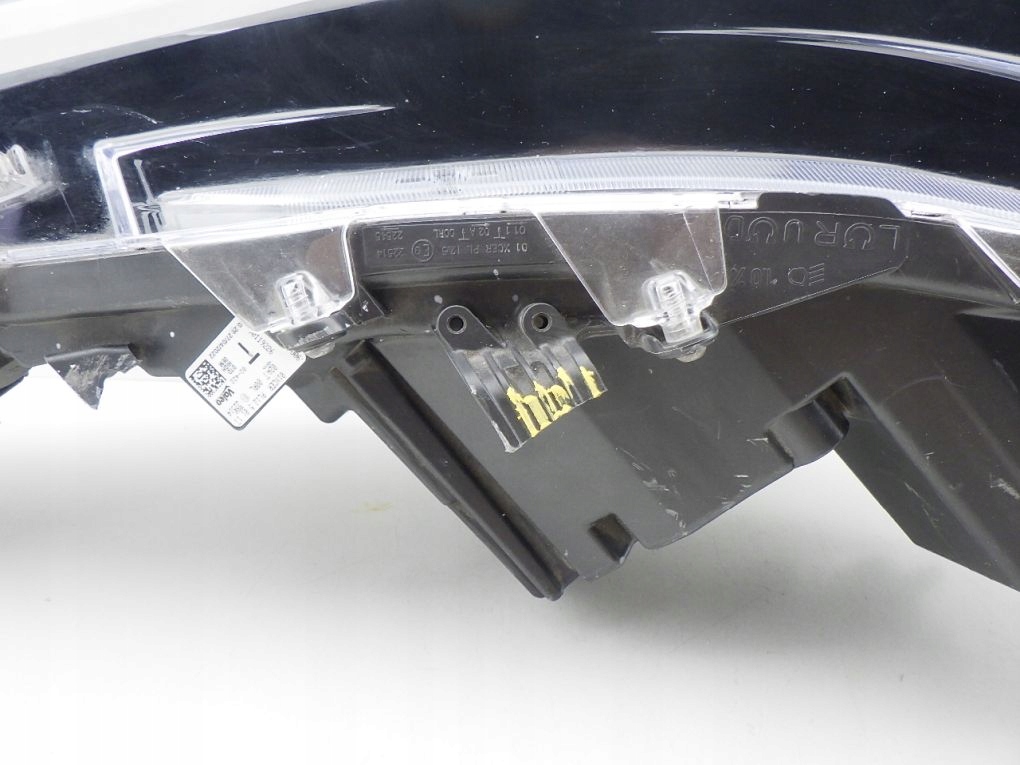 TOYOTA COROLLA E21 HB KOMBI FULL LED 18- light front right
