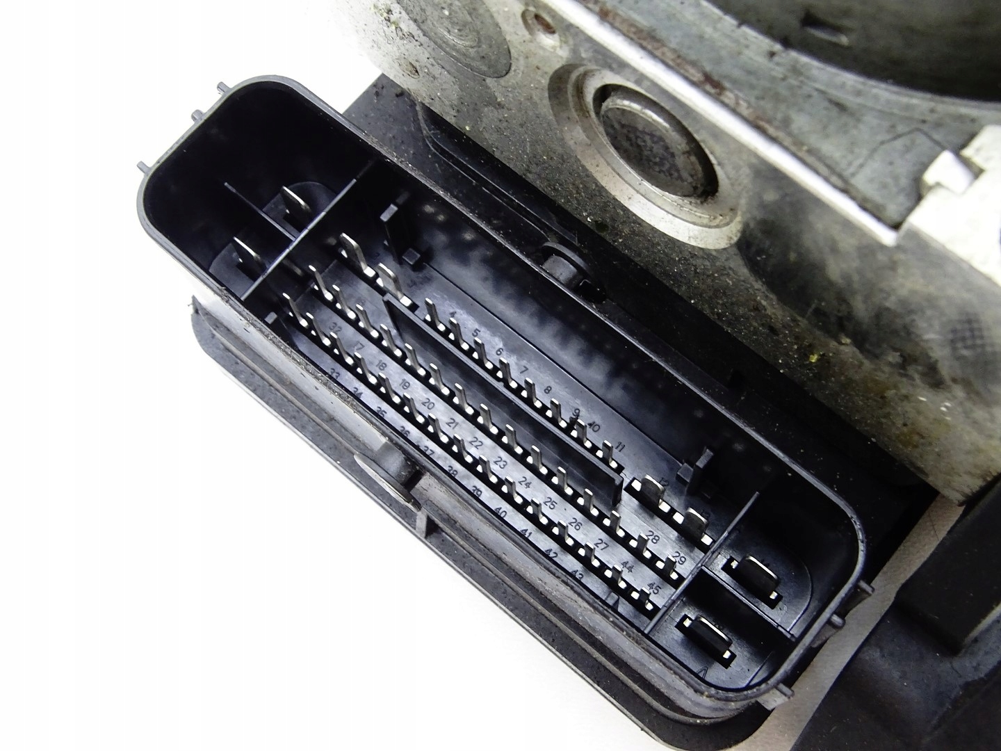 Servofreno ABS VW PASSAT B8 GOLF VII 3Q0614517AB 3Q0907379AB