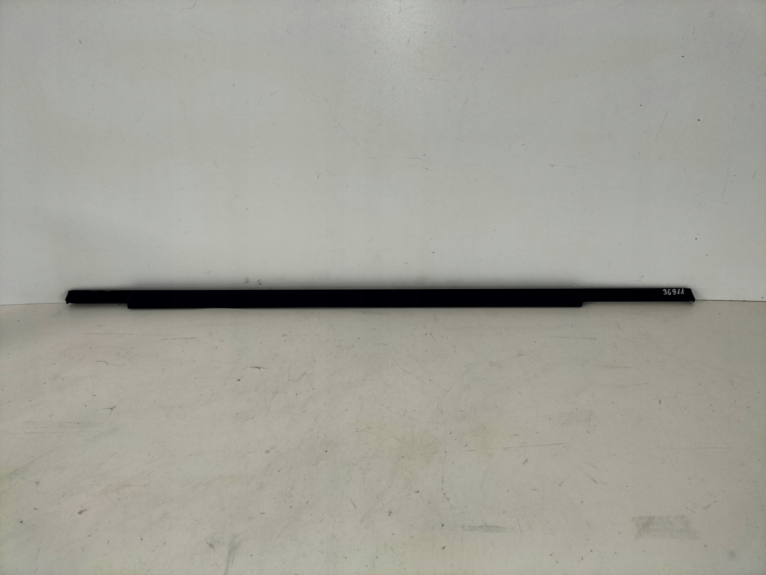 moulding dust door rear part right AUDI A6 C8 18