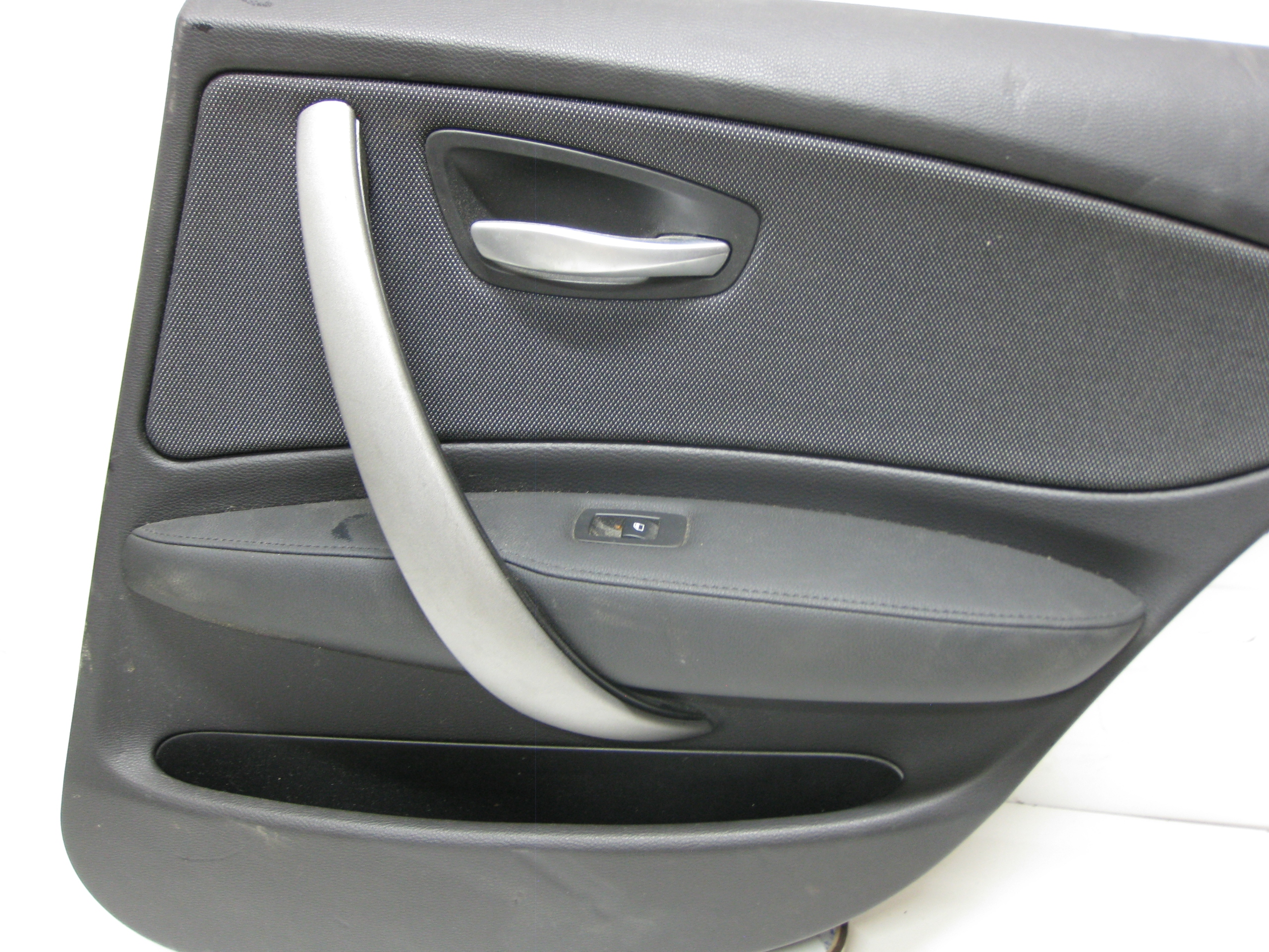 BMW E87 08R side upholstery door right rear part 6979860