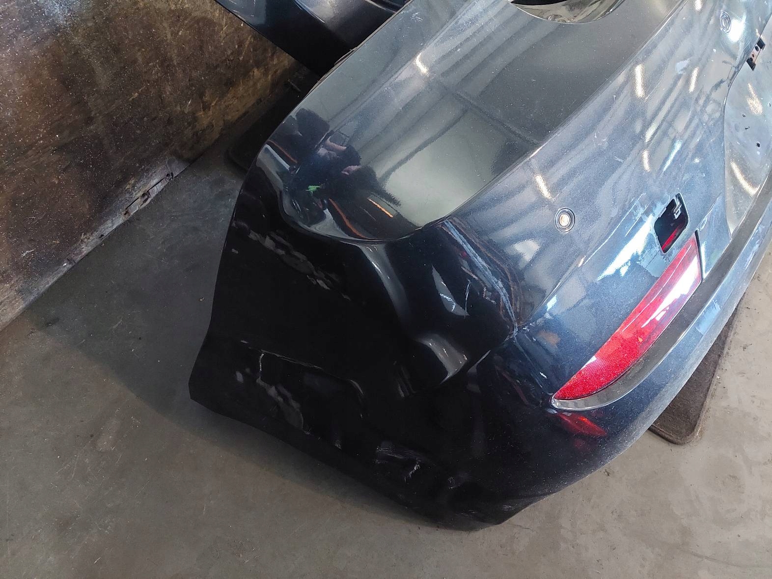 complete rear part trunk door bumper light rear part KIA PROCEED and 1K