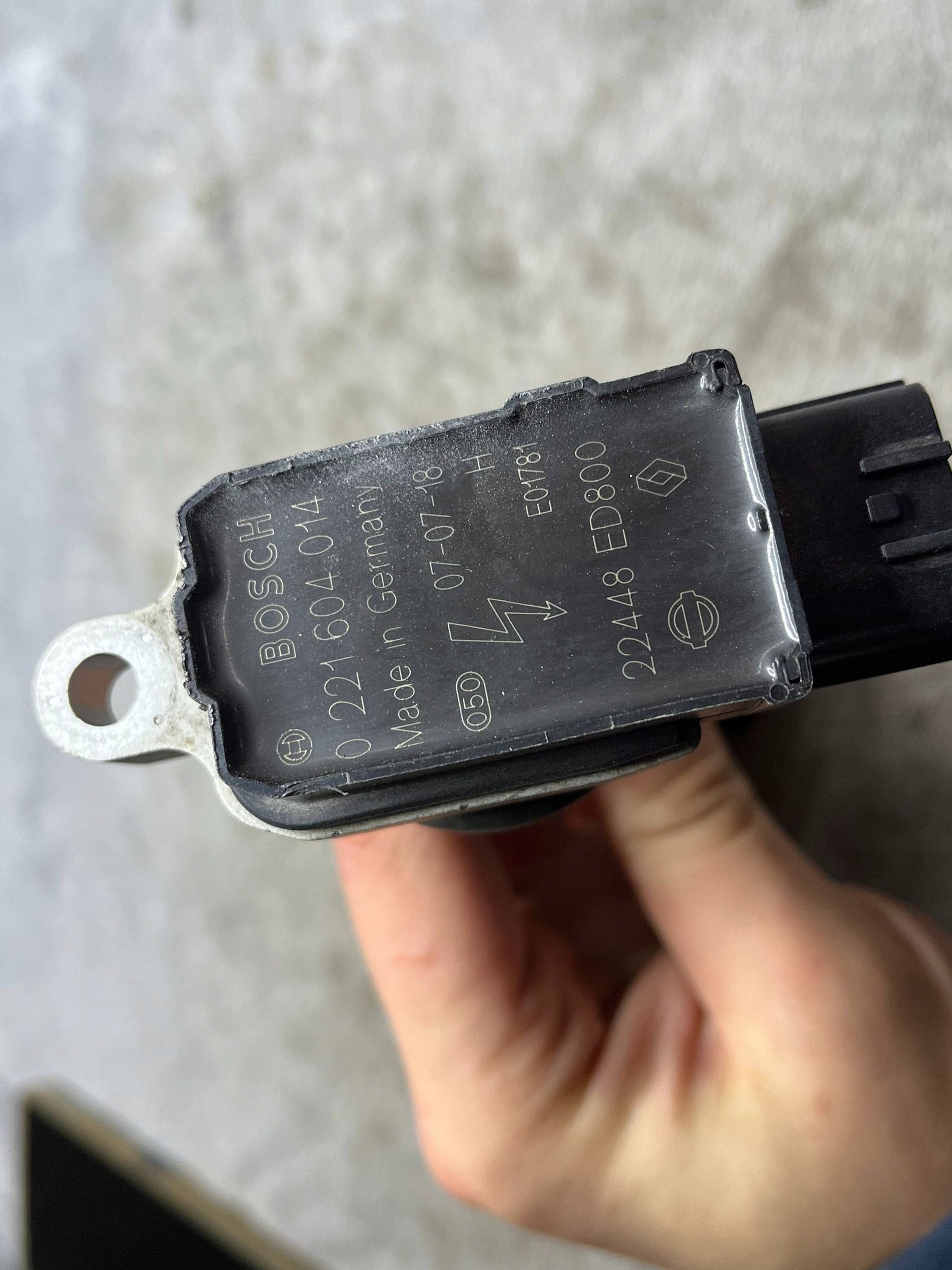 RENAULT LAGUNA III 2.0B 140 KM coil ignition 0221604014 !J