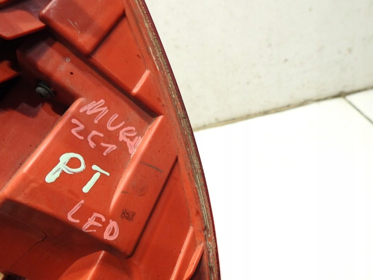 LAMPA PRAWY TYŁ NISSAN MURANO Z51 Typ samochodu 4x4/SUV Samochody osobowe