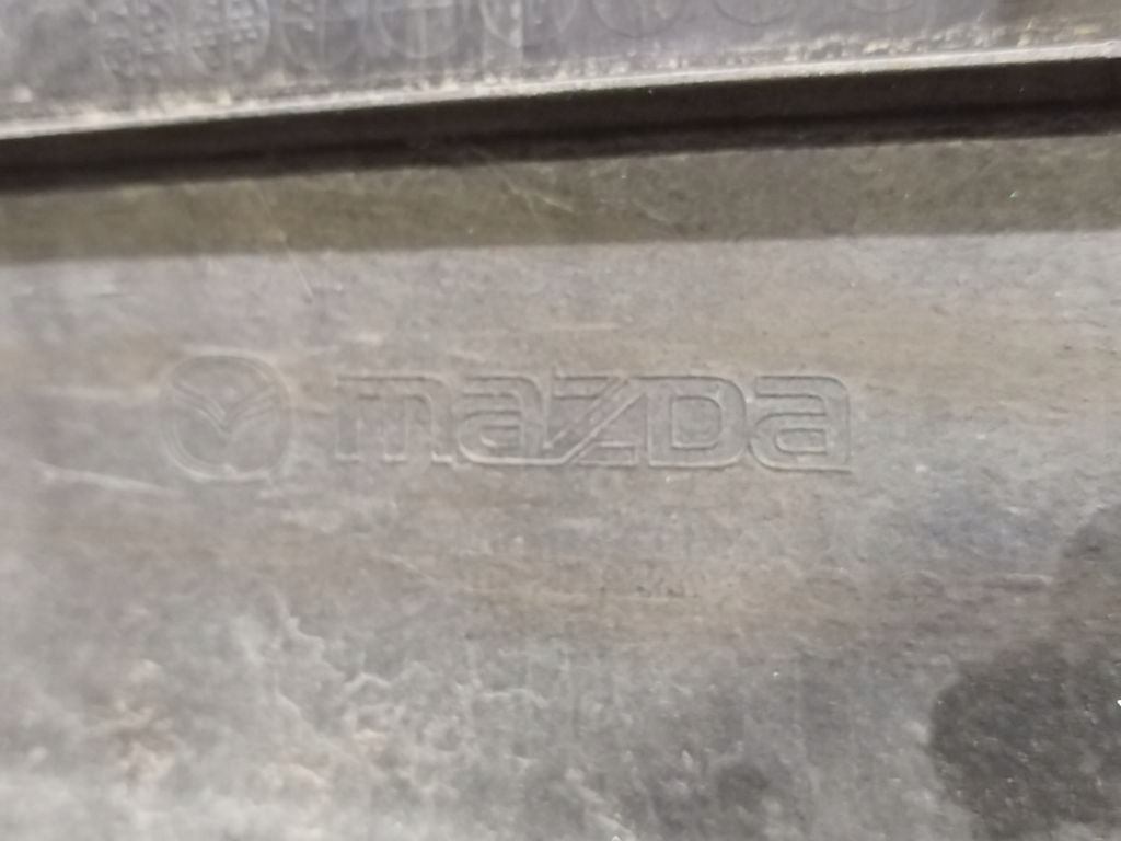 Mazda 2 II lökhárító far hátsó