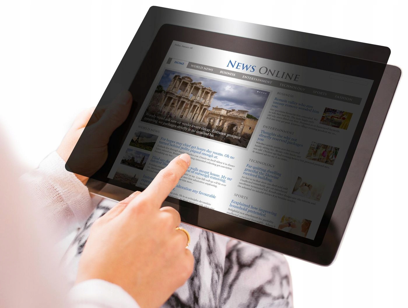 Gearlab Adhesive Privacy Filter 12.9"