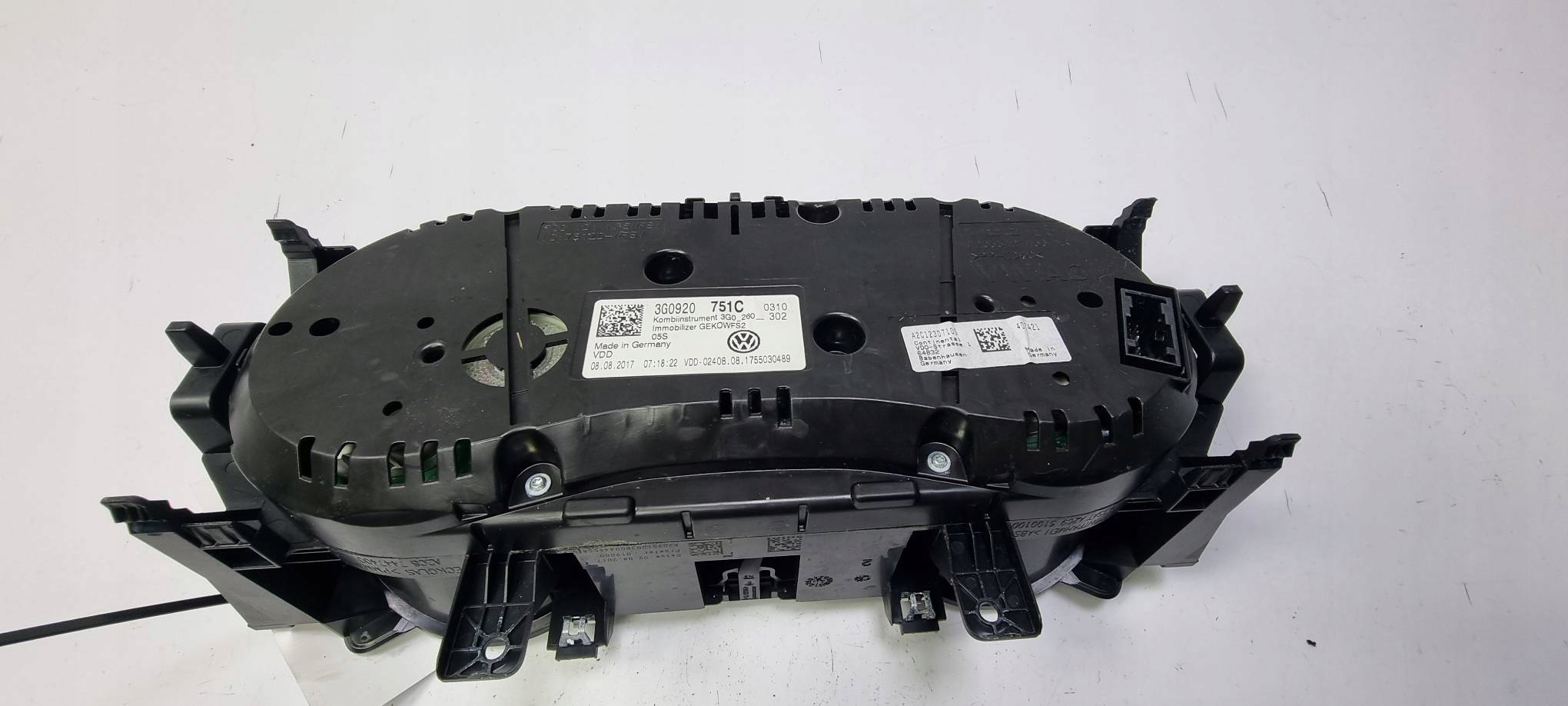 dials clock 3G0920751C VOLKSWAGEN PASSAT B8