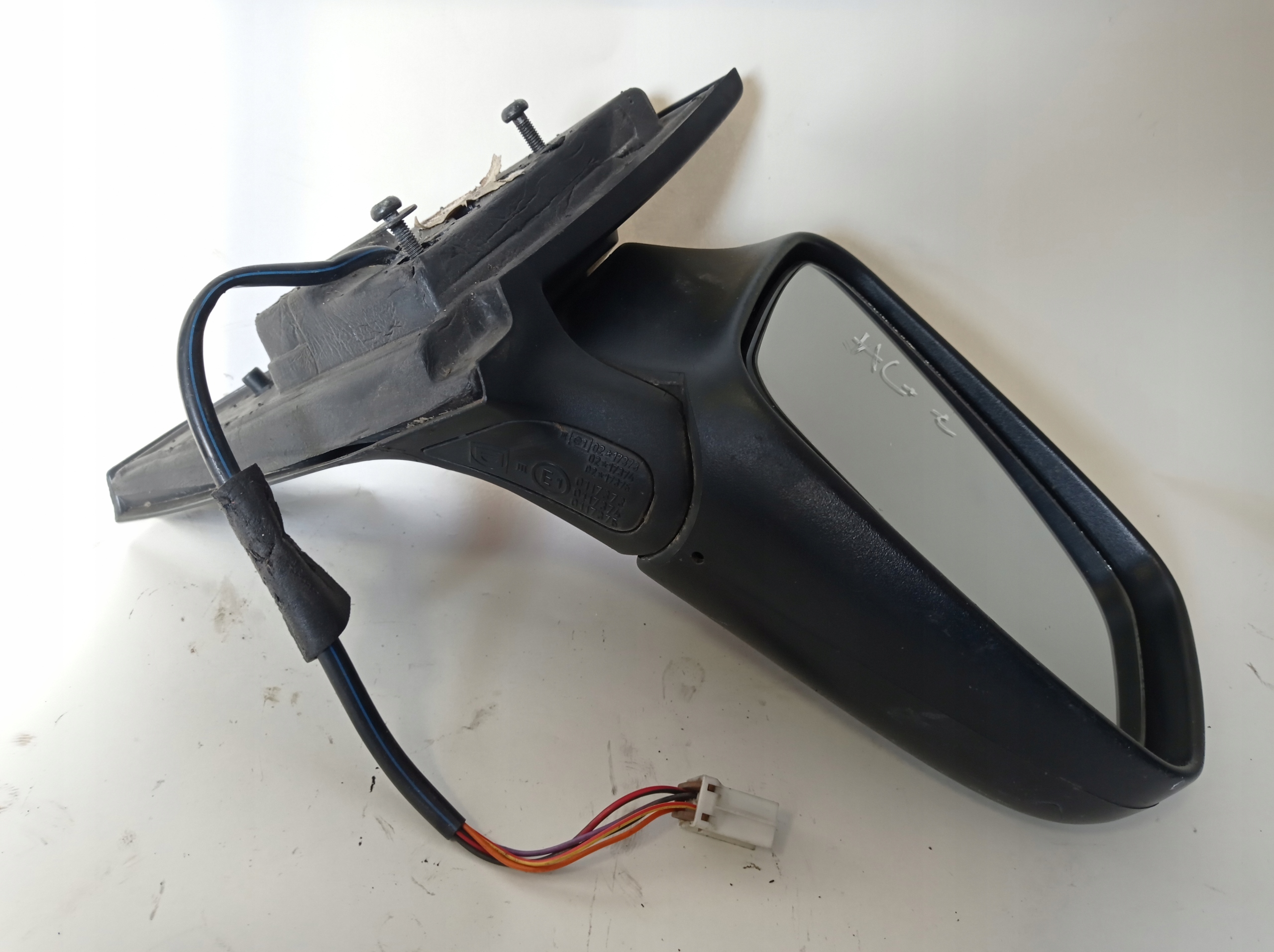 зеркало правое volvo V40 5 пин