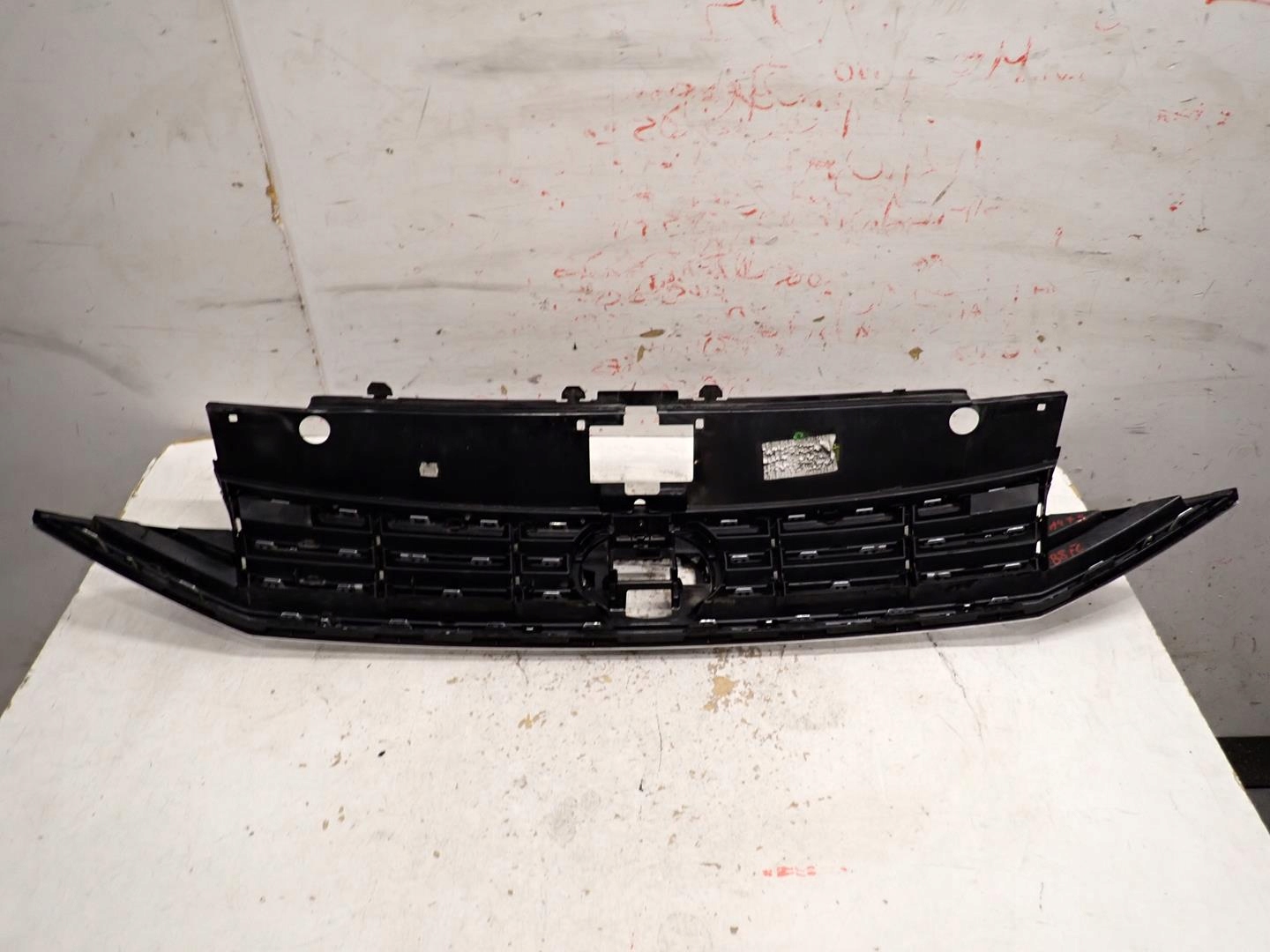 Grill VW PASSAT B8 LIFT 2019- 3G0853653N