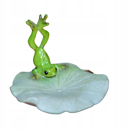 

Figurka Żaba Na Liściu