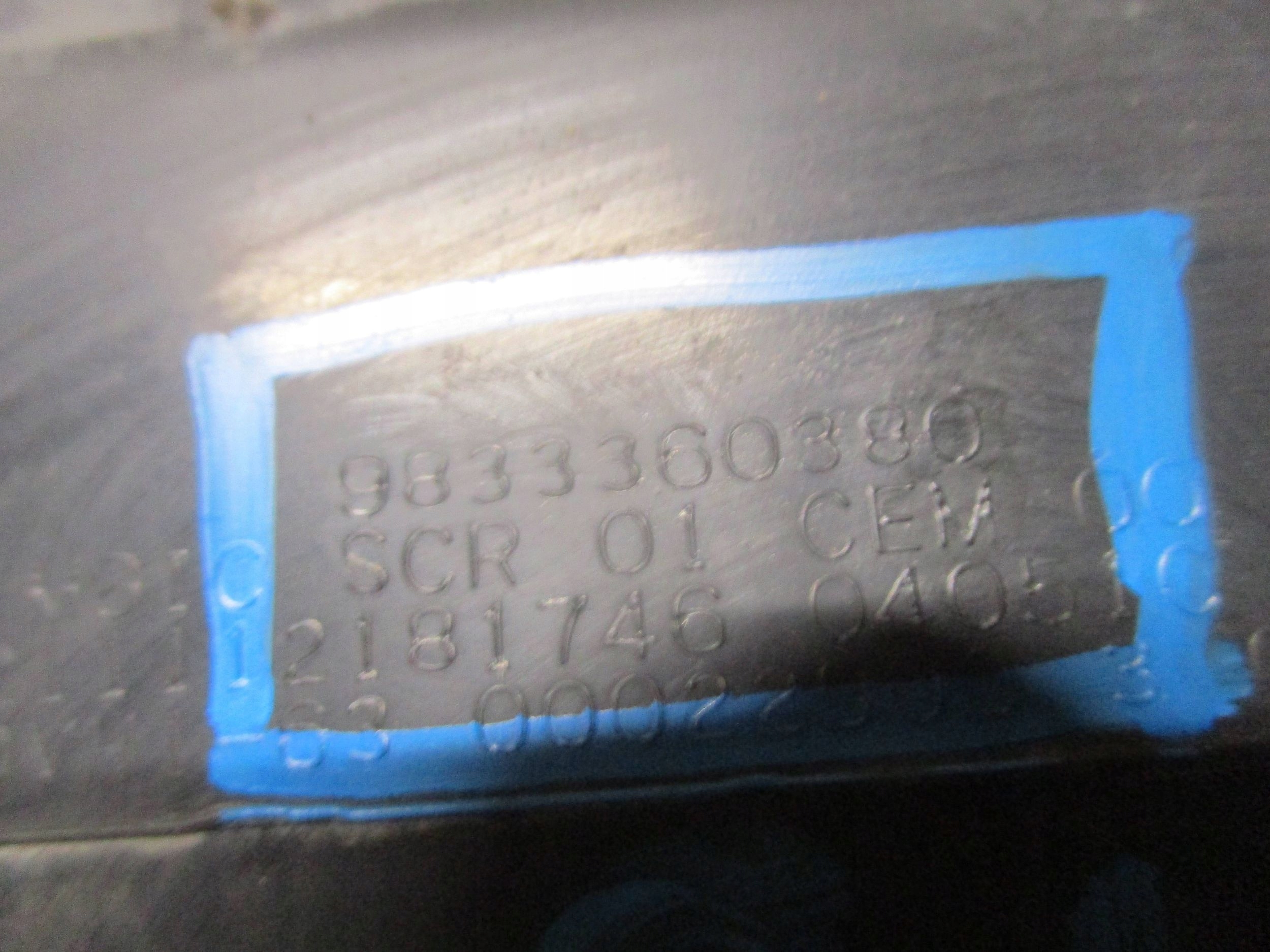 Behälter ADBLUE CITROEN C4 III E-C4 9833360380