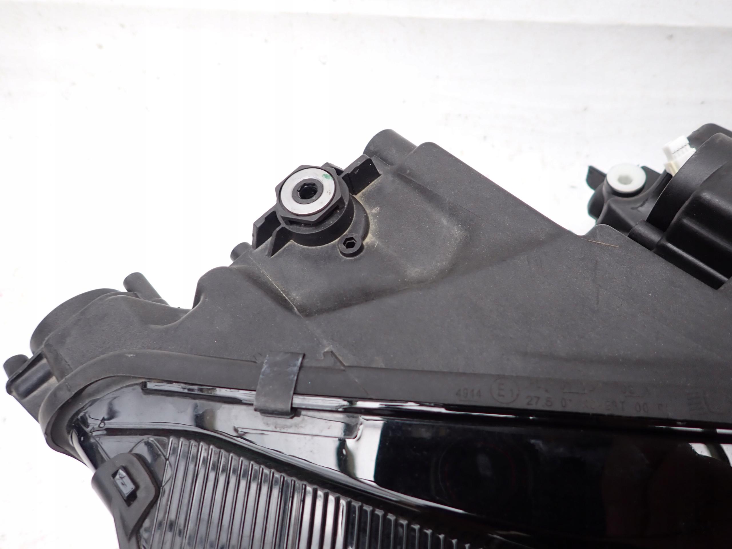 SKODA OCTAVIA IV 4 19-> light front front right FULL LED