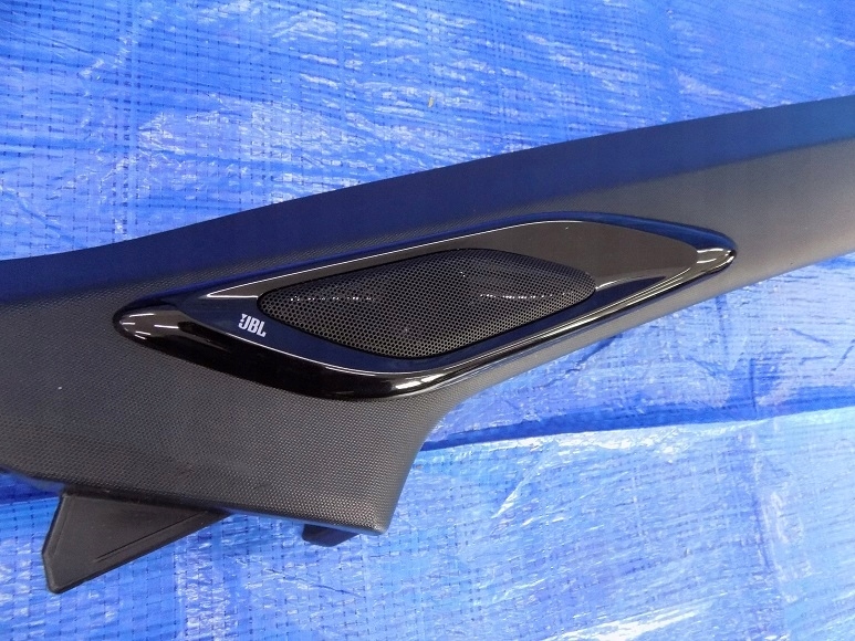 side SLUPKA right speaker JBL TOYOTA CHR 16R