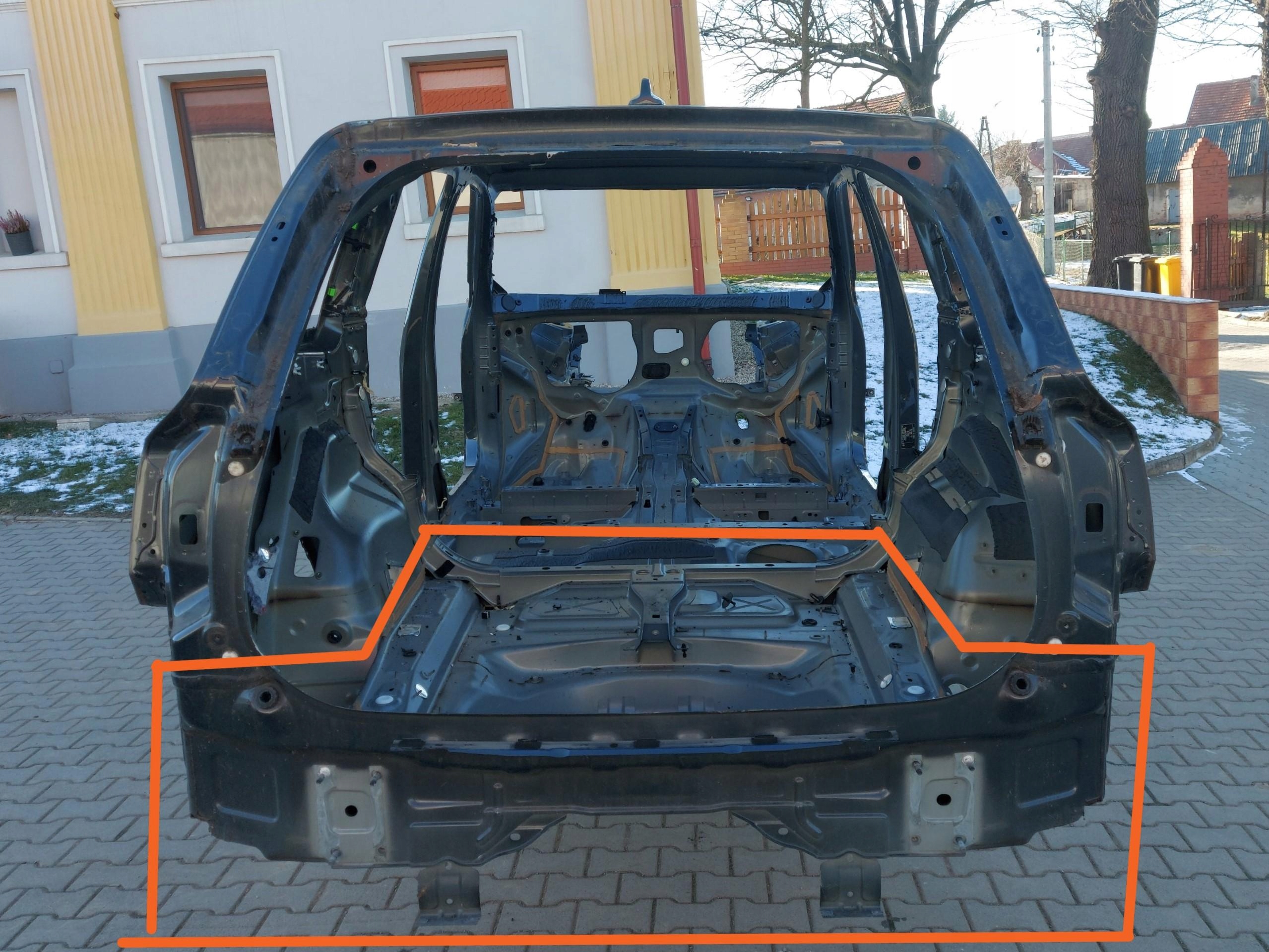 Volvo XC90 II LIFT floor boot rear panel 492-15