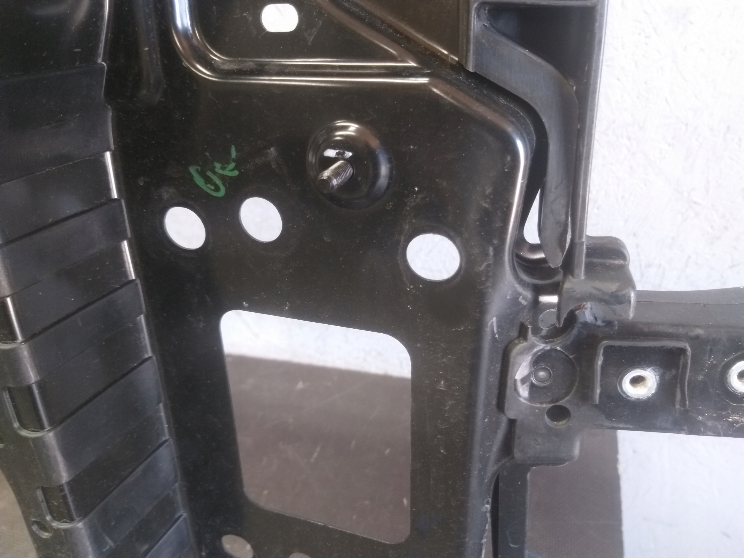 support panel for radiators HYUNDAI KONA LIFT 64101-DD500