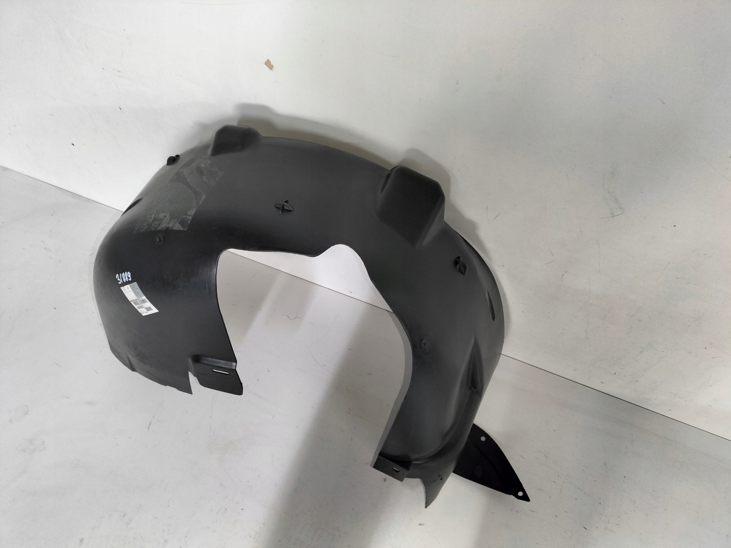 mudguard rear. rear part right PEUGEOT 307 01