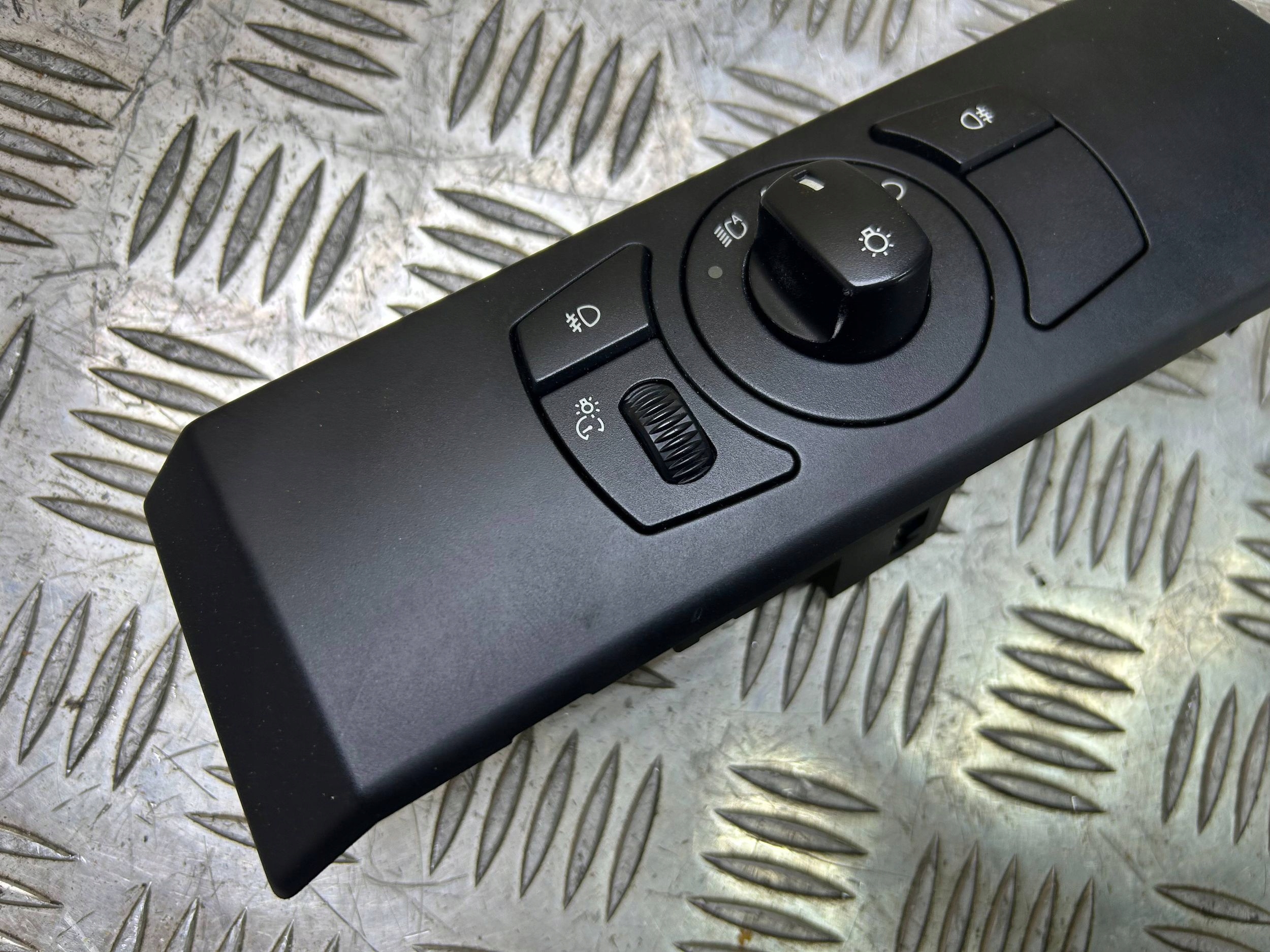 light switch BMW 5 E60 E61 2004 6925260