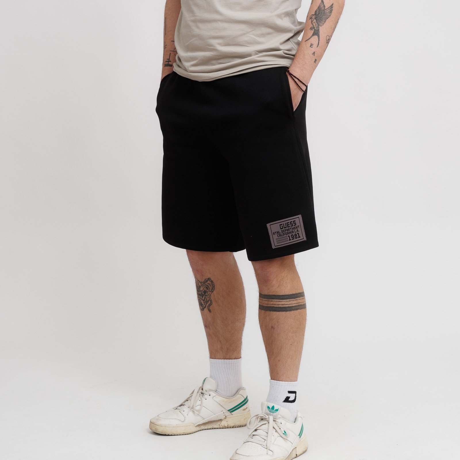 Pánské kraťasy a šortky Guess Midho Short