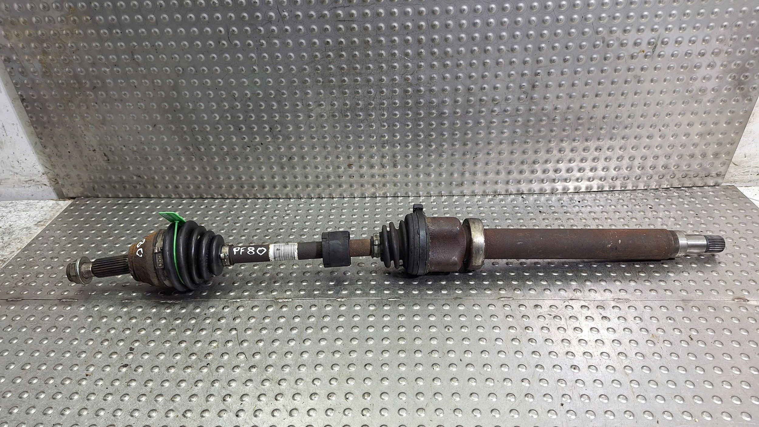 semi-axis right front 8V51-3B436-HB FORD FIESTA MK7 1.6 TDCI
