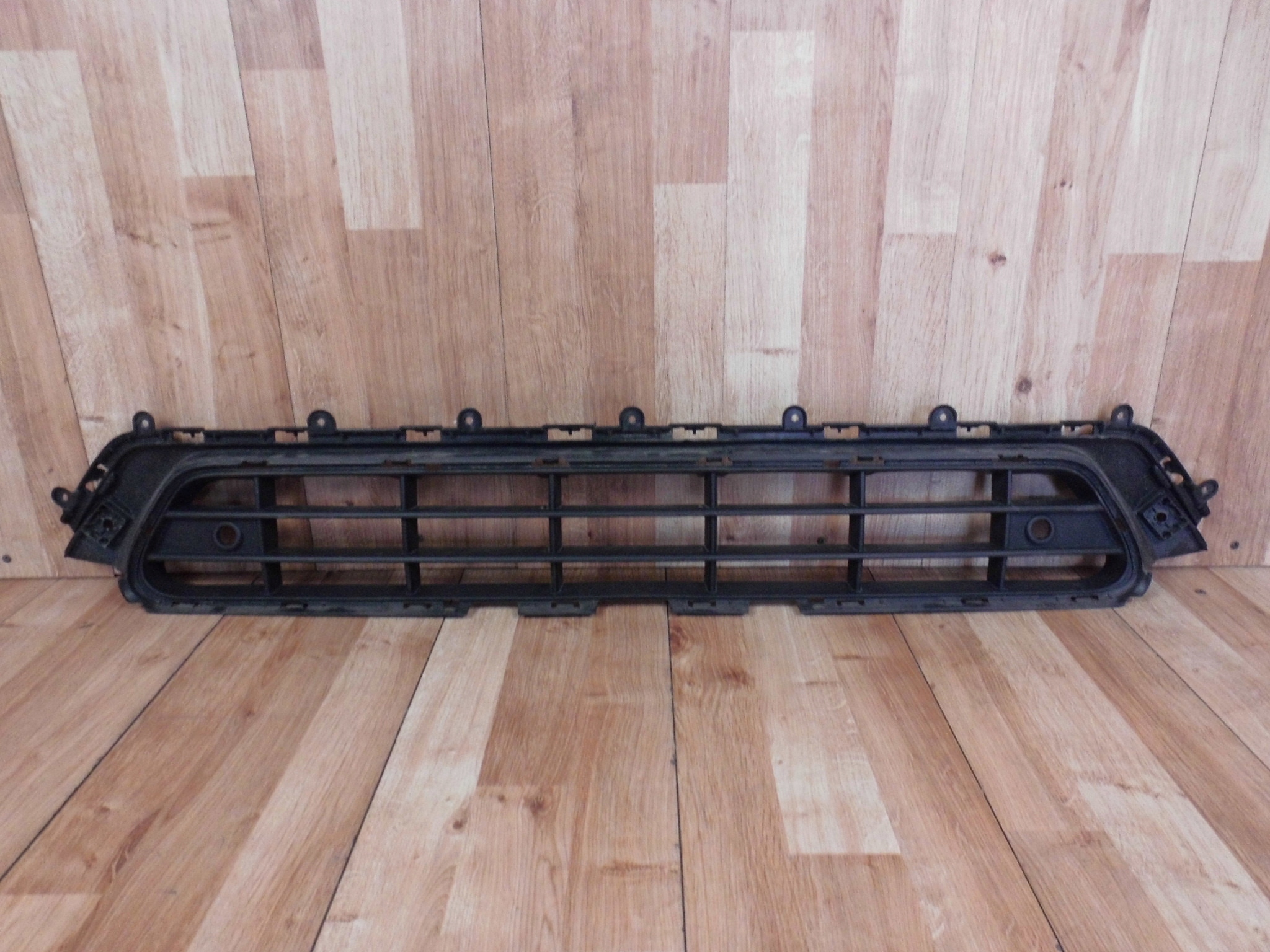 VOLVO XC40 2017+ LÜFTUNGSGITTER DER STOSSSTANGE GRILL