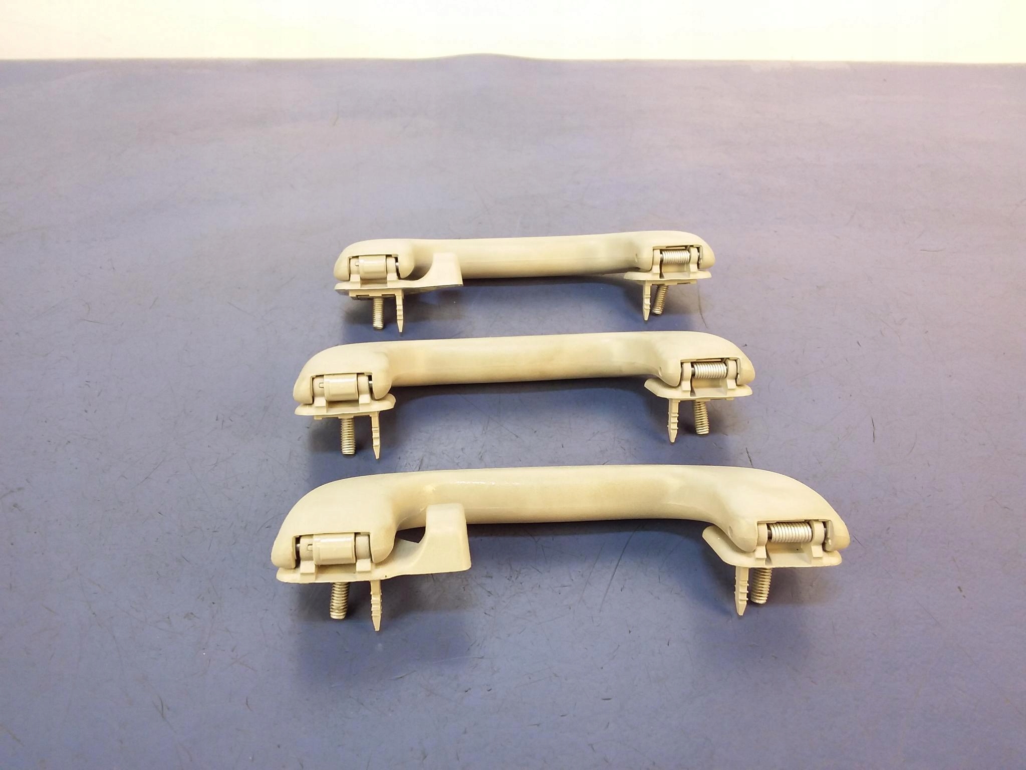 OPEL ASTRA K UCHWYTY RĄCZKI PODSUFITKI 5354926 Typ samochodu Samochody osobowe