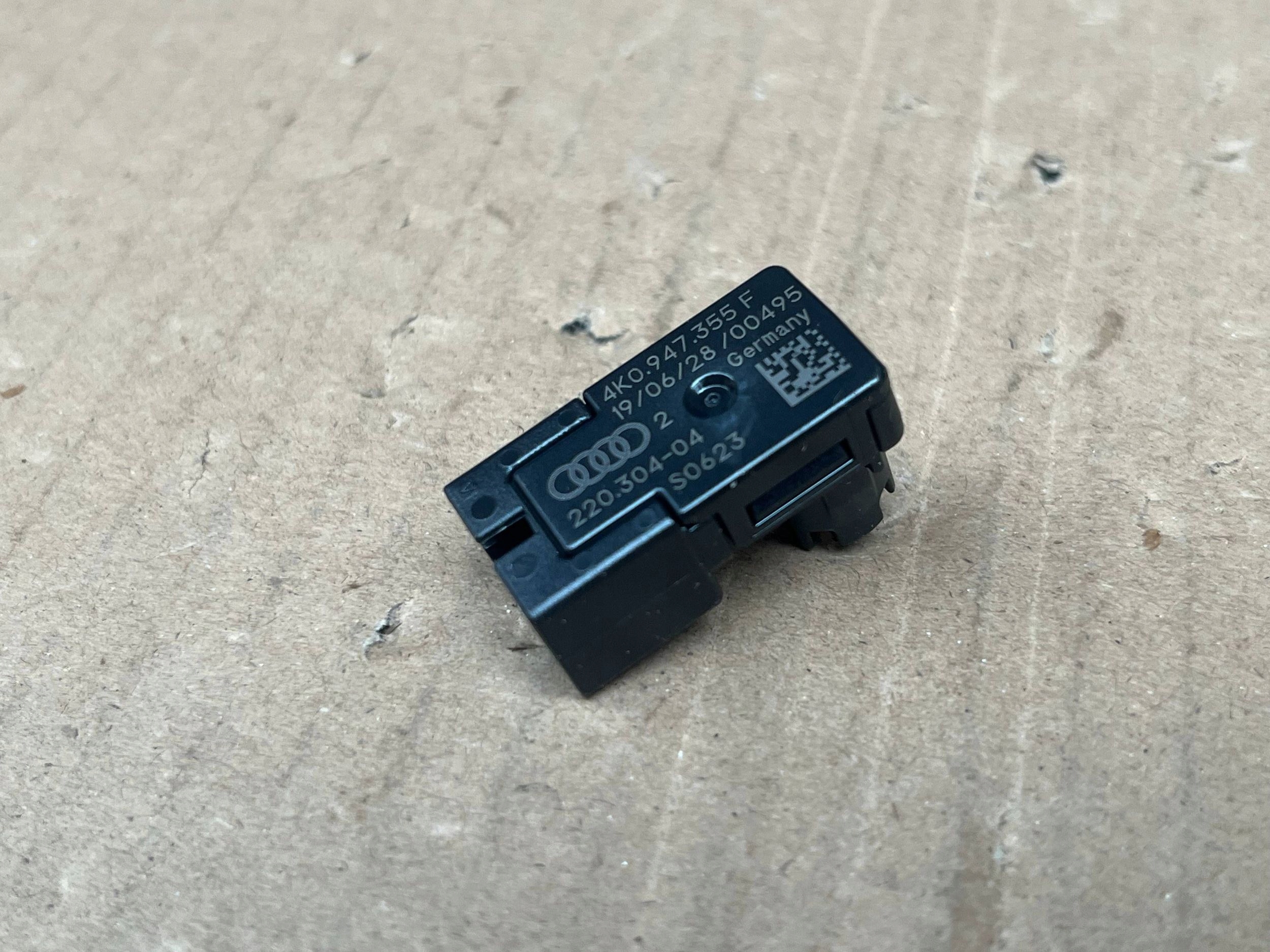 AUDI OE Module DIODOWY 4K0947355F !J