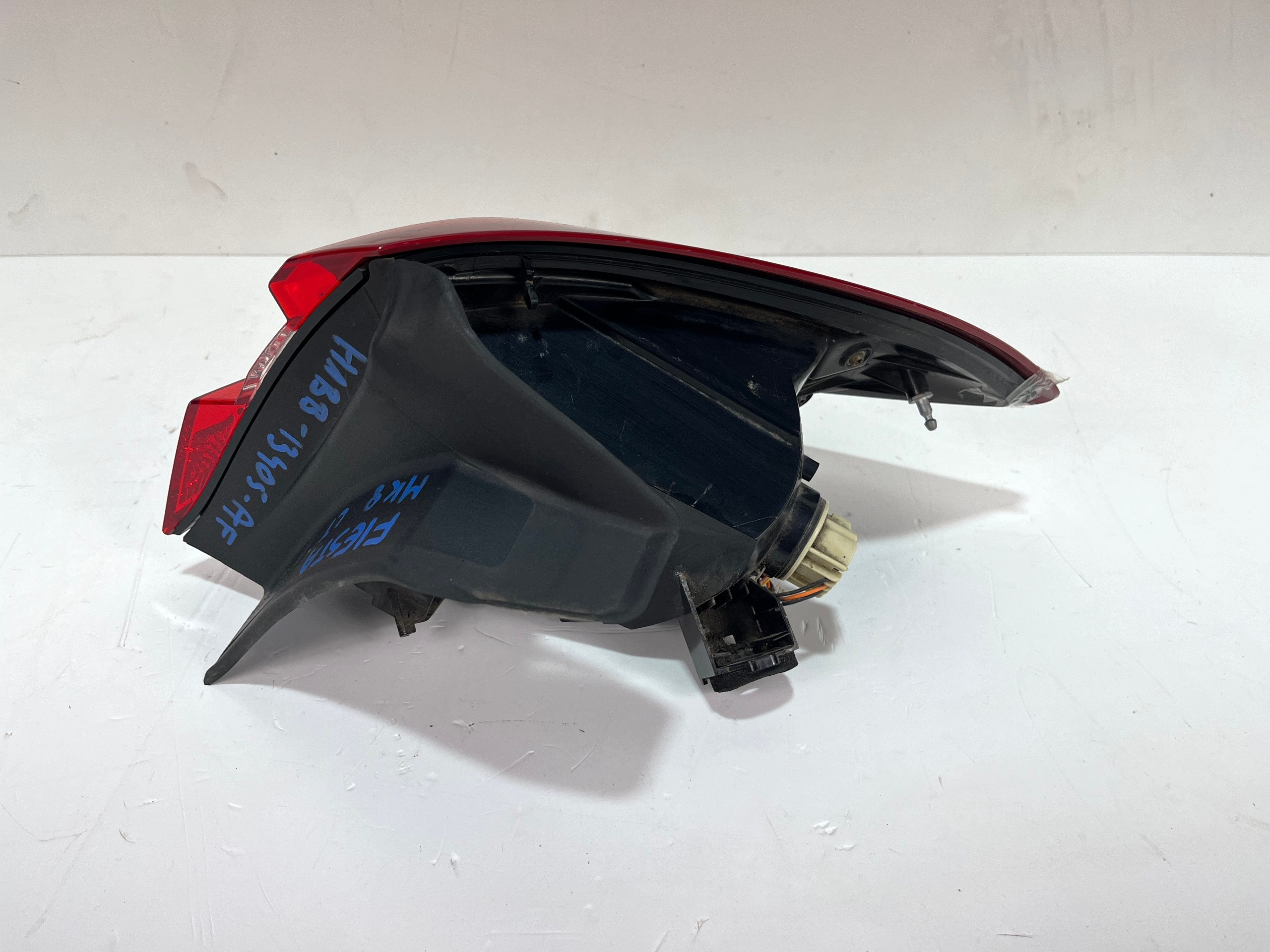 light left rear FORD FIESTA MK8 H1BB-13405-AF