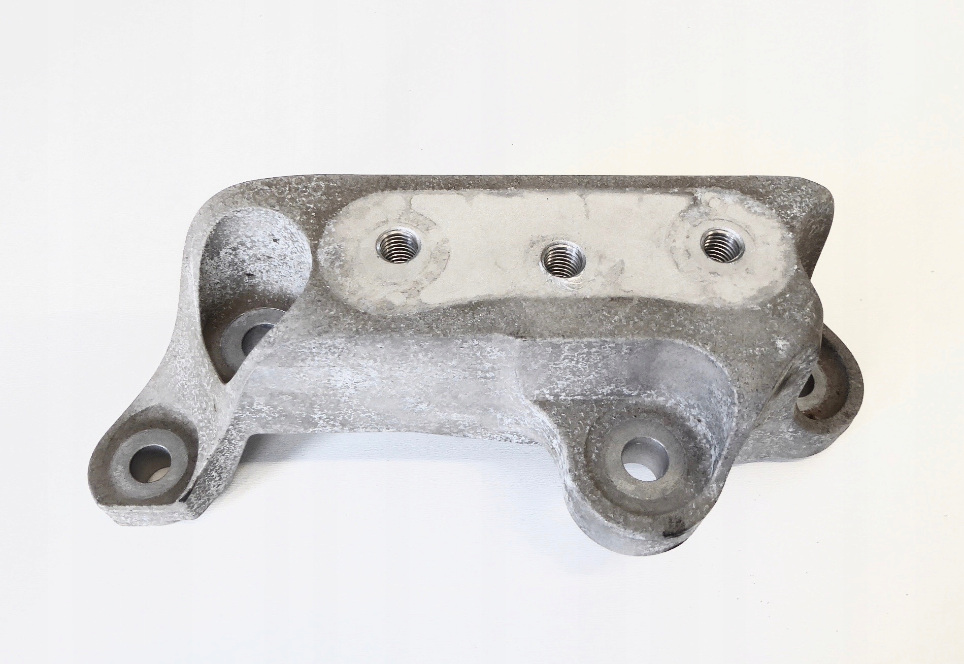 22985095 - КРОНШТЕЙН ЛАПА КОРОБКИ OPEL INSIGNIA B 2.0 CDTI