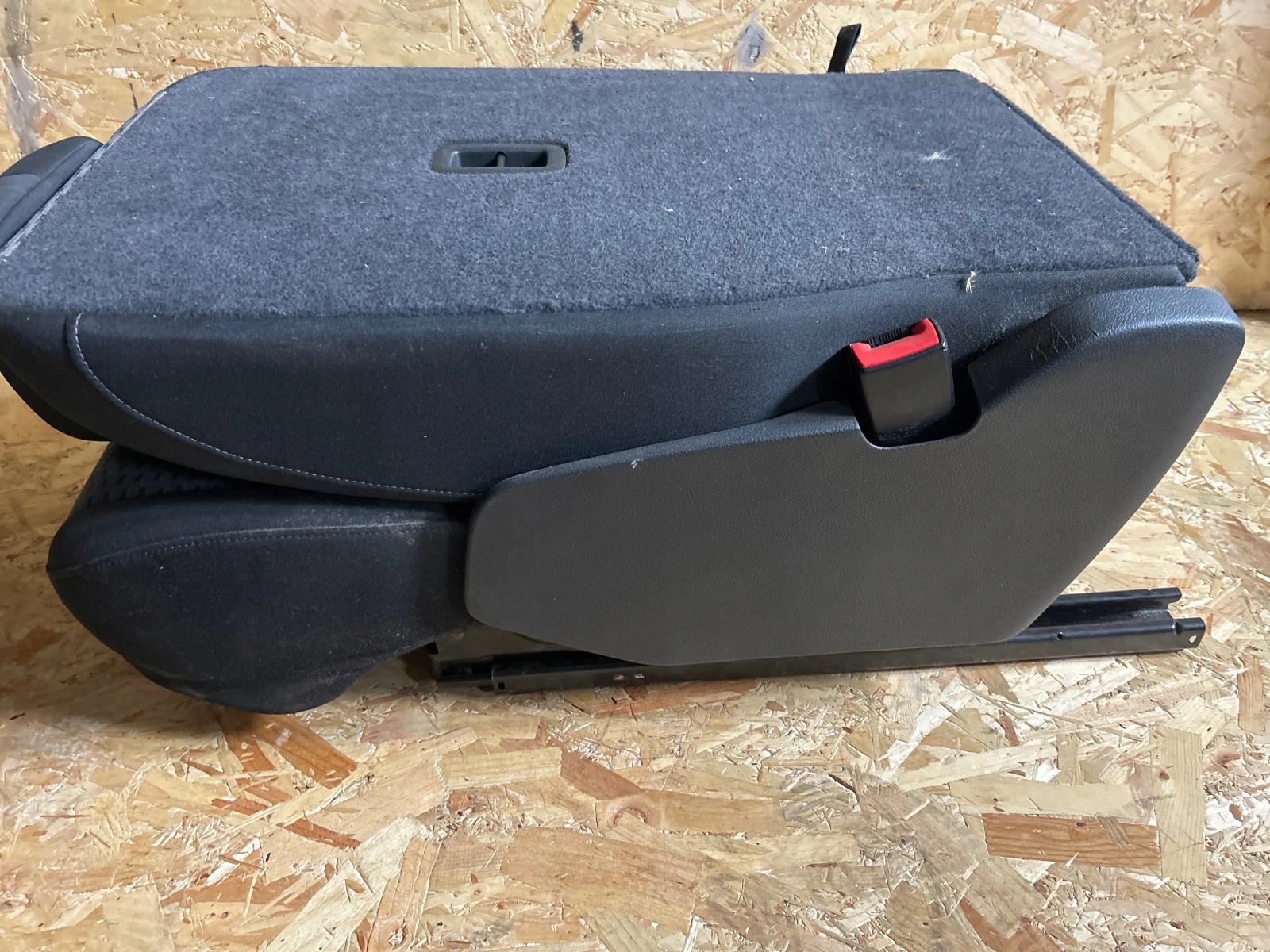 Sitz heck mitte II Rzad Volkswagen Sharan II Alhambra II 7N